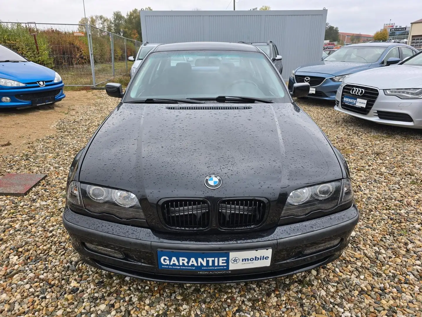 BMW 320 i Nero - 2