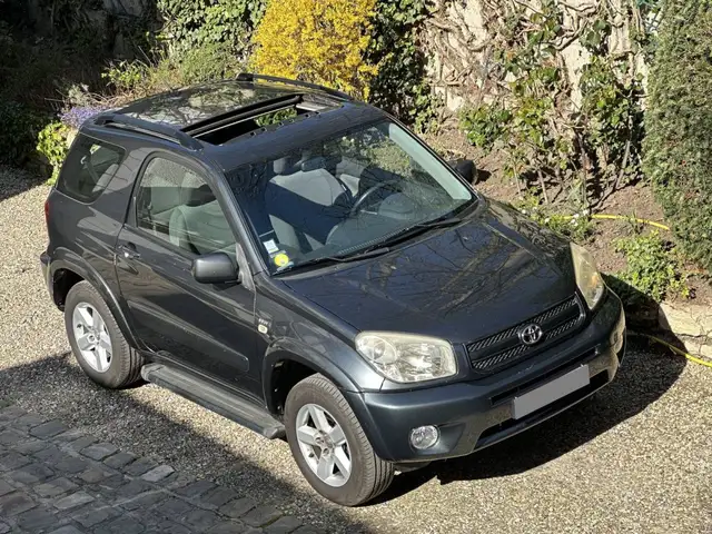 Toyota RAV 4 II 150 VVT-i Baume et Mercier BVA 3p
