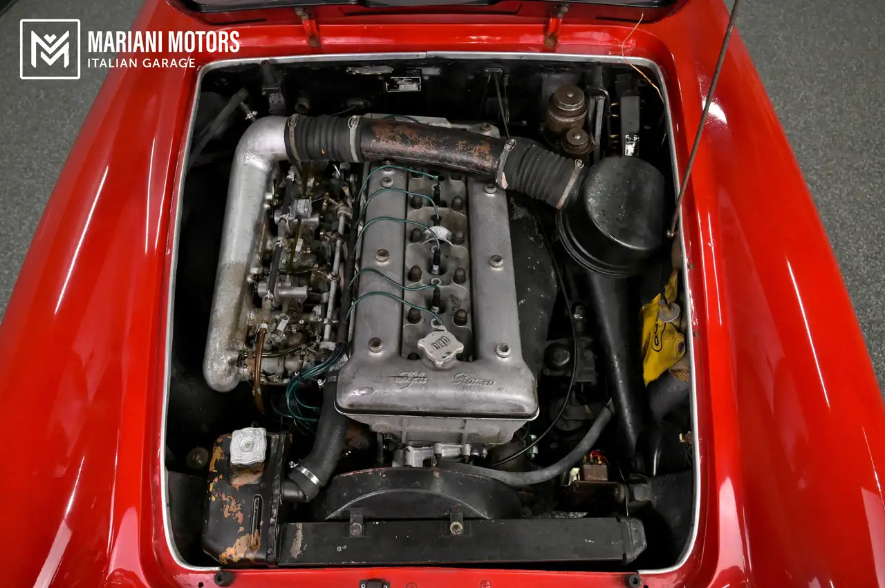 Alfa Romeo Spider 2600 Touring (106.01), foto 3