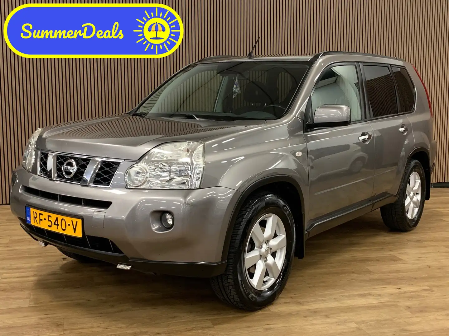 Nissan X-Trail 2.5 LE 4WD Limited Edition|Automaat|Opendak| Gri - 1