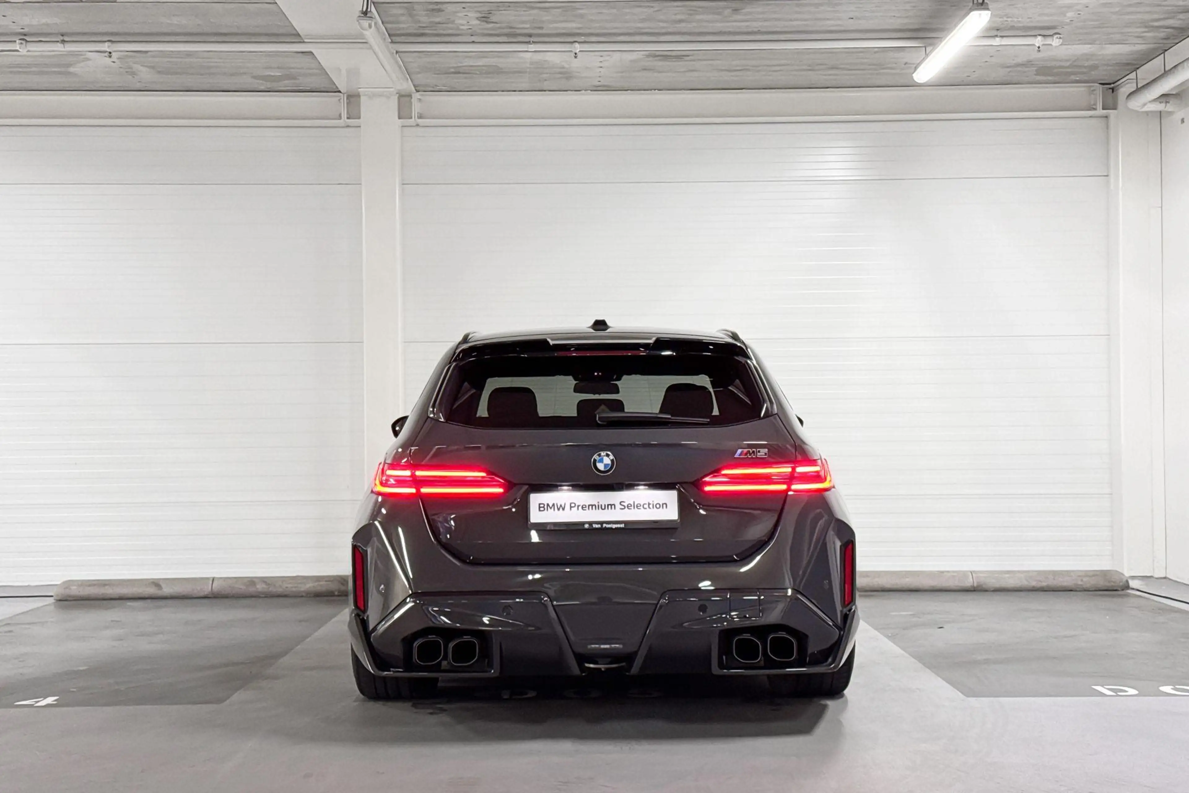 BMW M5 5-serie Touring | M Drivers Package | Bowers & Wil — photo 7