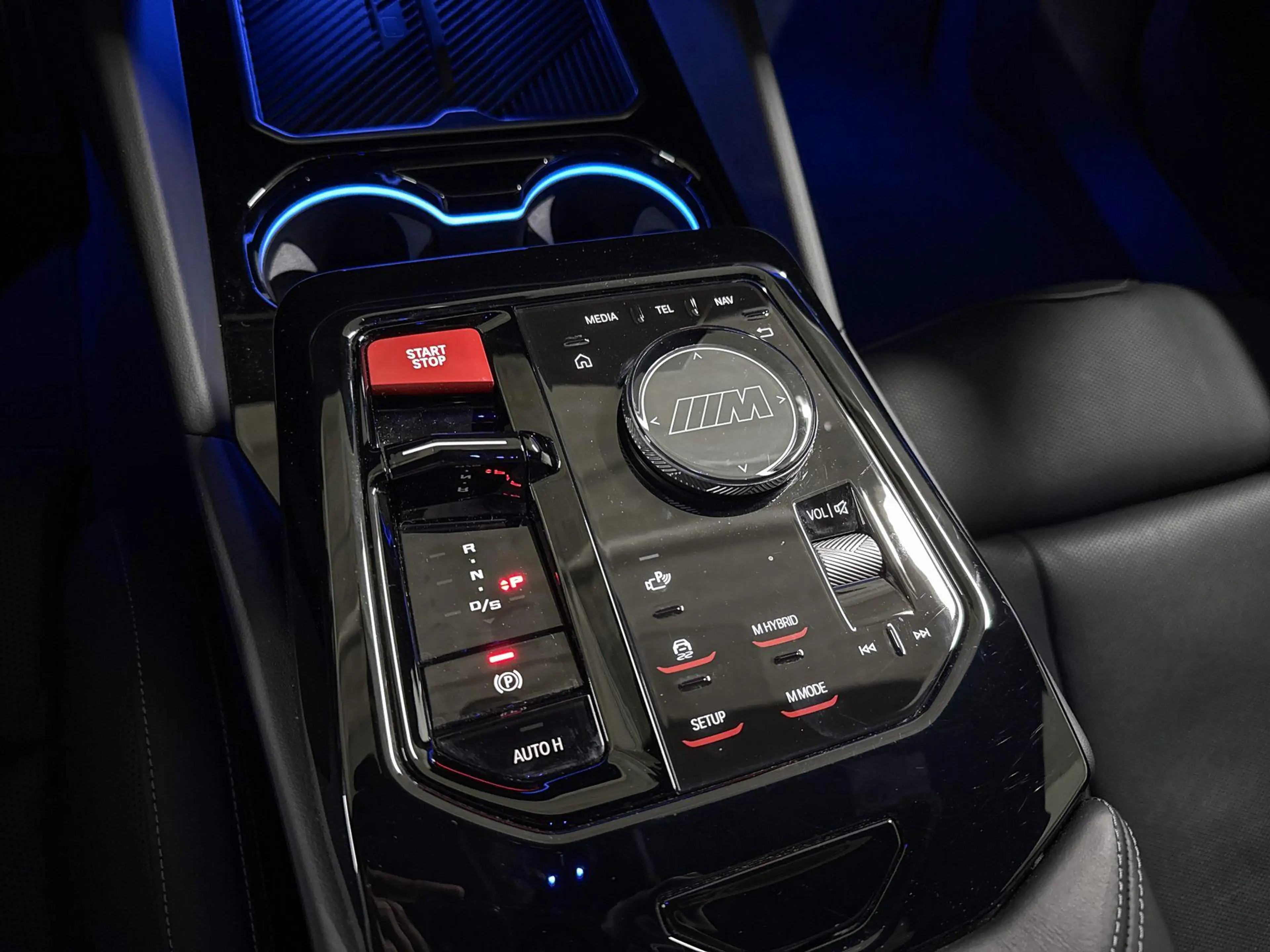 BMW M5 5-serie Touring | M Drivers Package | Bowers & Wil — photo 15
