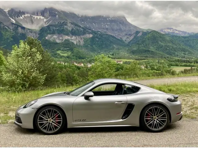 Porsche Cayman 718 GTS 4.0 400 cv  Approved 03/2028