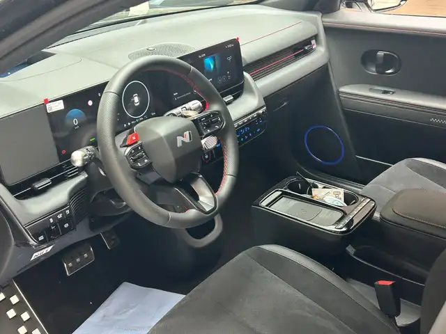 Hyundai Ioniq 5 view 9