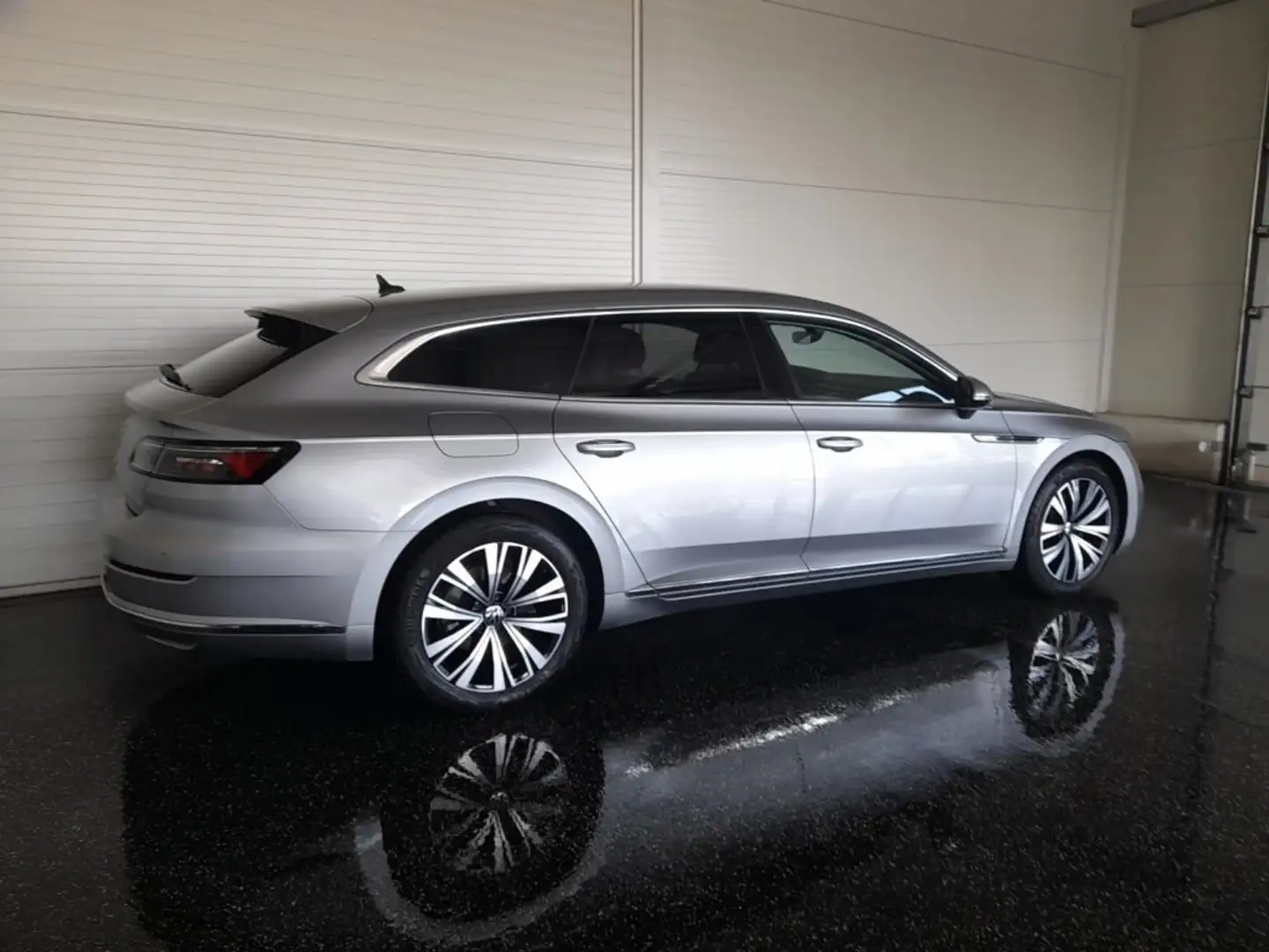 Volkswagen Arteon SB ELEGANCE 2,0 TDI DSG *VOLL-LED MIT FLA & DYN BLINKER / VIRTUELL / NAVI / AHV & KAMERA / ACC / E-KLAPPE / KEYLESS* Silber - 2