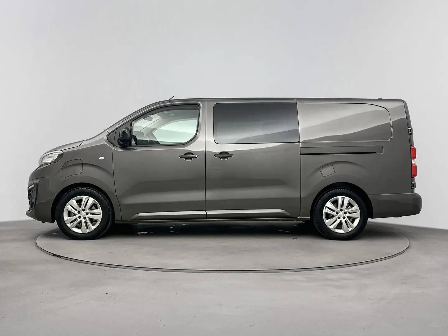 Peugeot e-Expert Long Premium DC 75 kWh 3-fase | ACCURAPPORT 95% | Grey - 2
