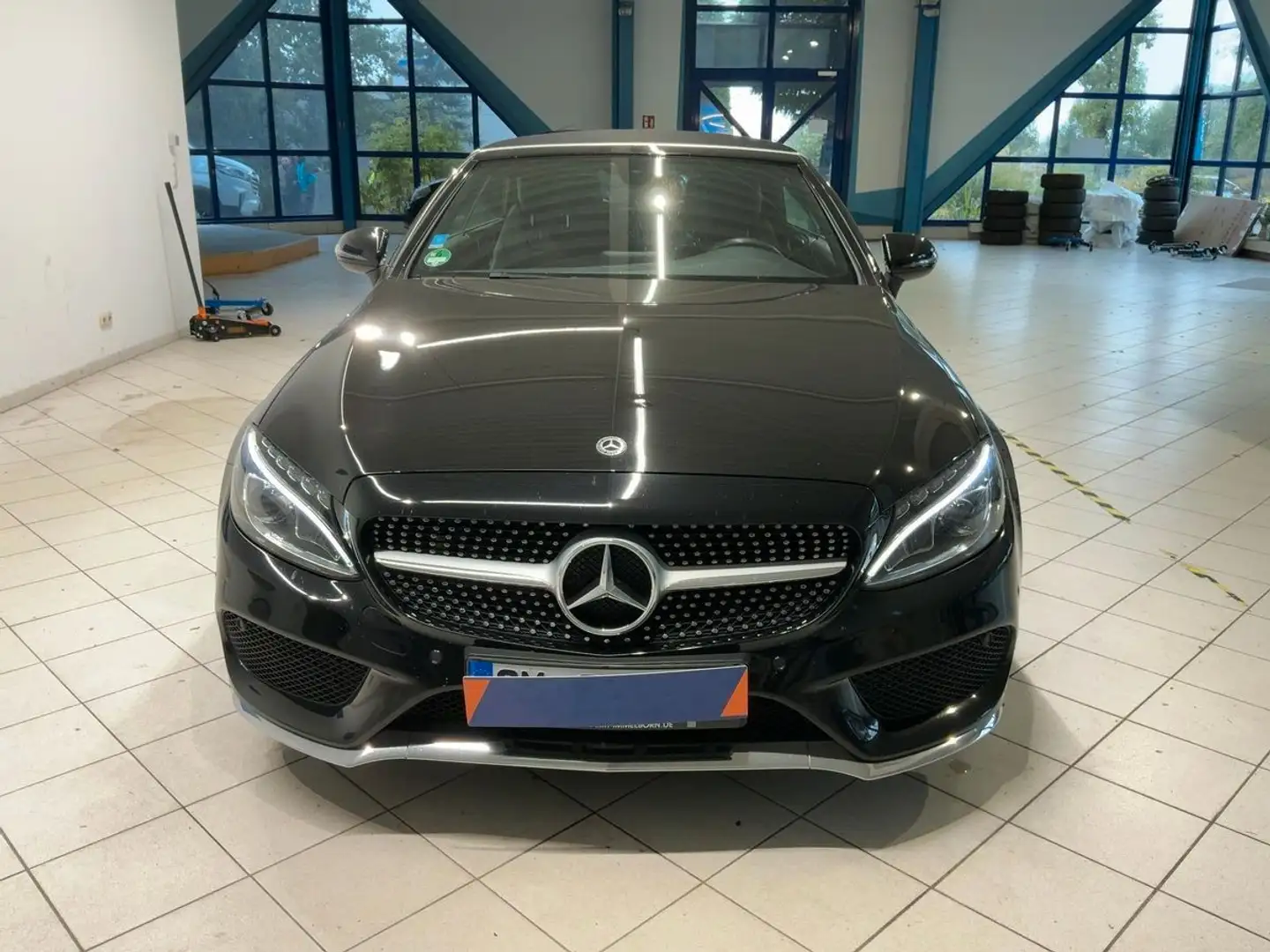 Mercedes-Benz C 220 d CABRIO AMG LINE LEDER NAVI LED AIRSCARF Schwarz - 2