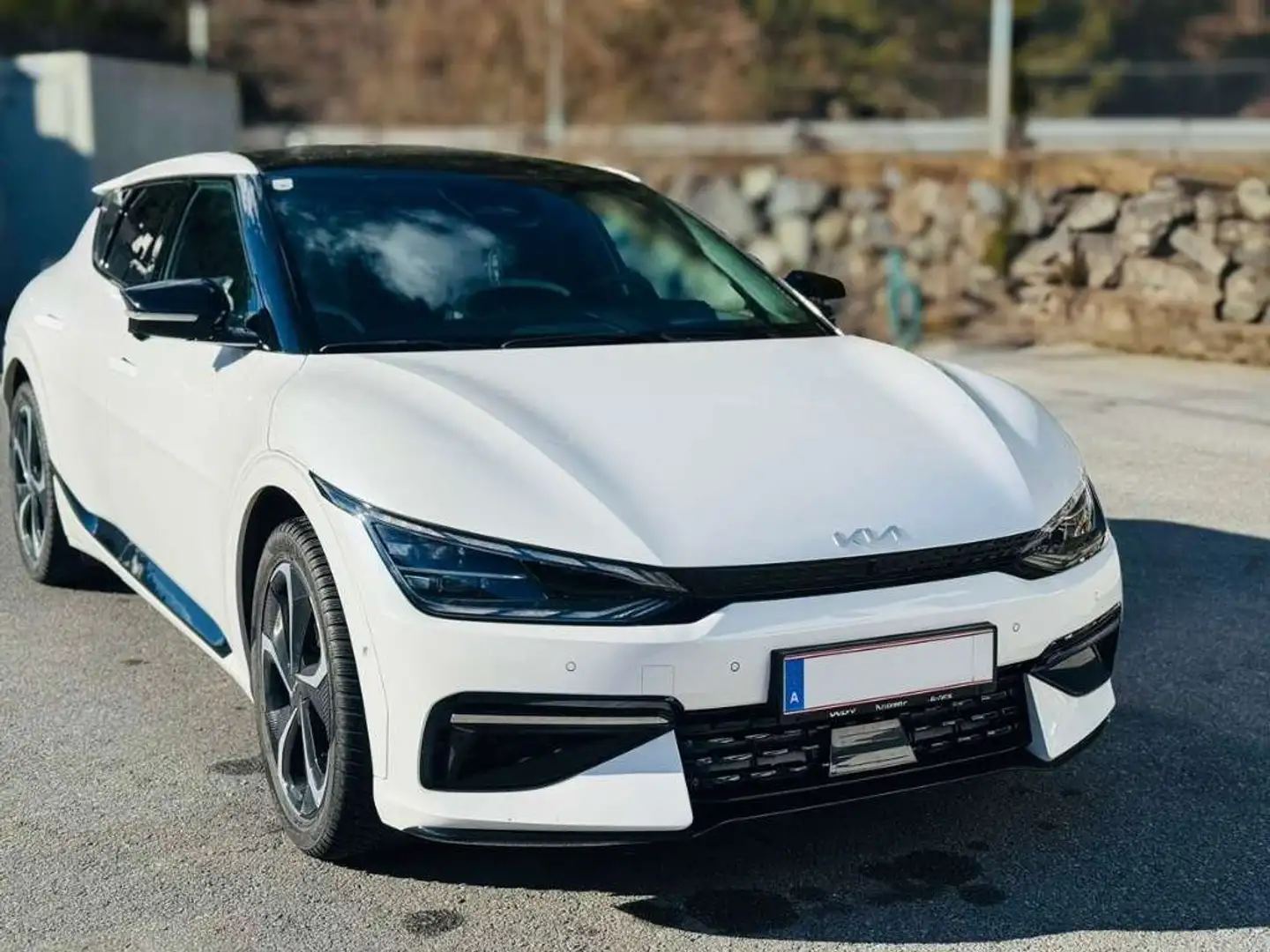 Kia EV6 EV6 AWD 77,4kWh GT-Line Premium Aut. Bílá - 1