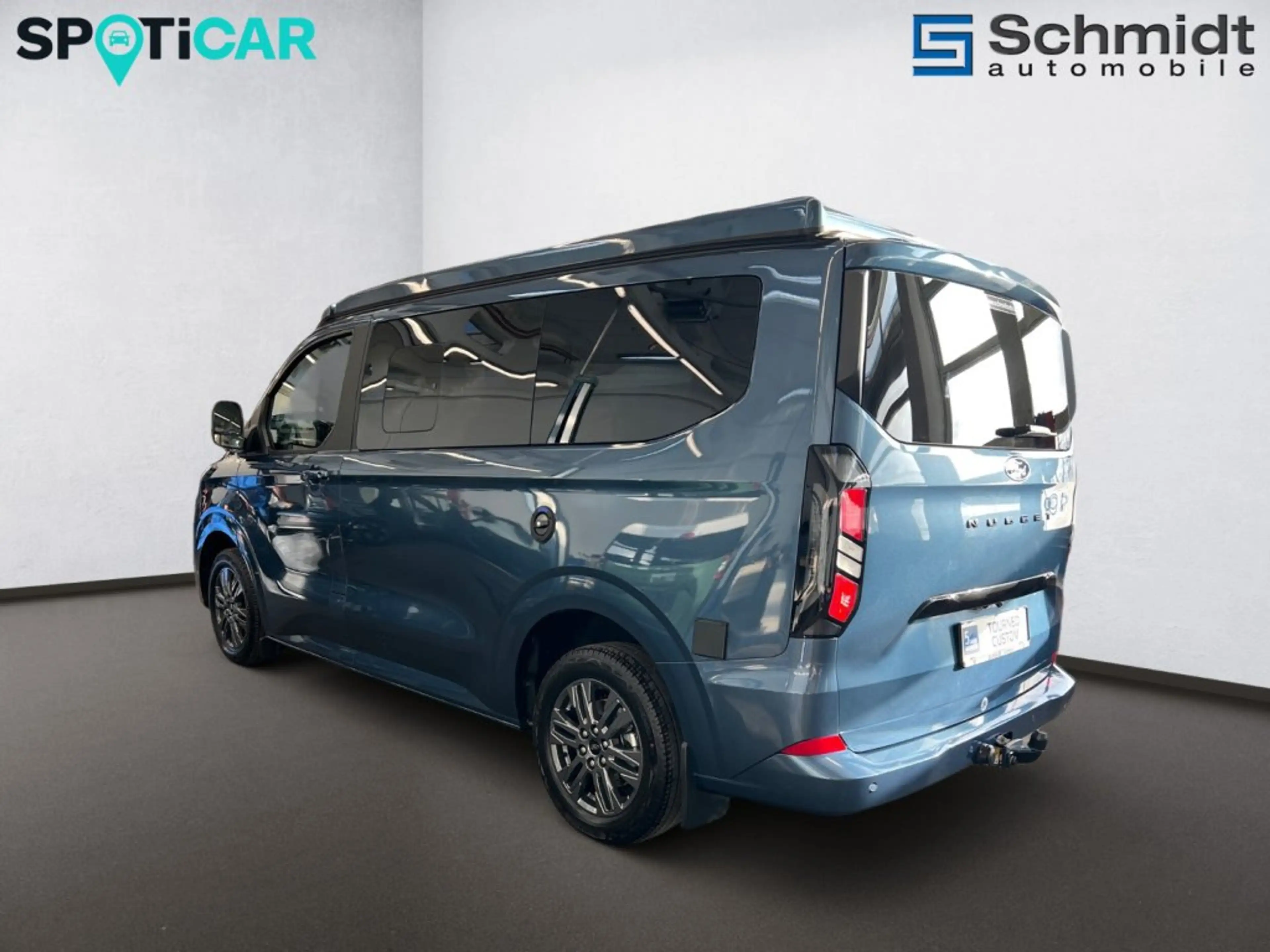 Ford Nugget Custom Titanium 2,0L Ecoblue 320L1 150PS M6 F — photo 3