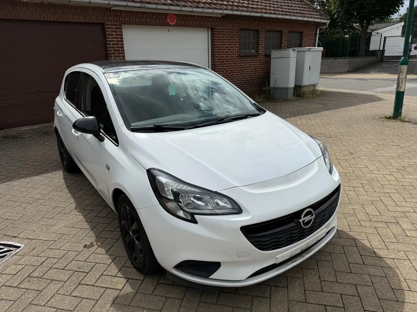 Opel Corsa 1.3 CDTI ECOTEC Essentia Easytronic - 2