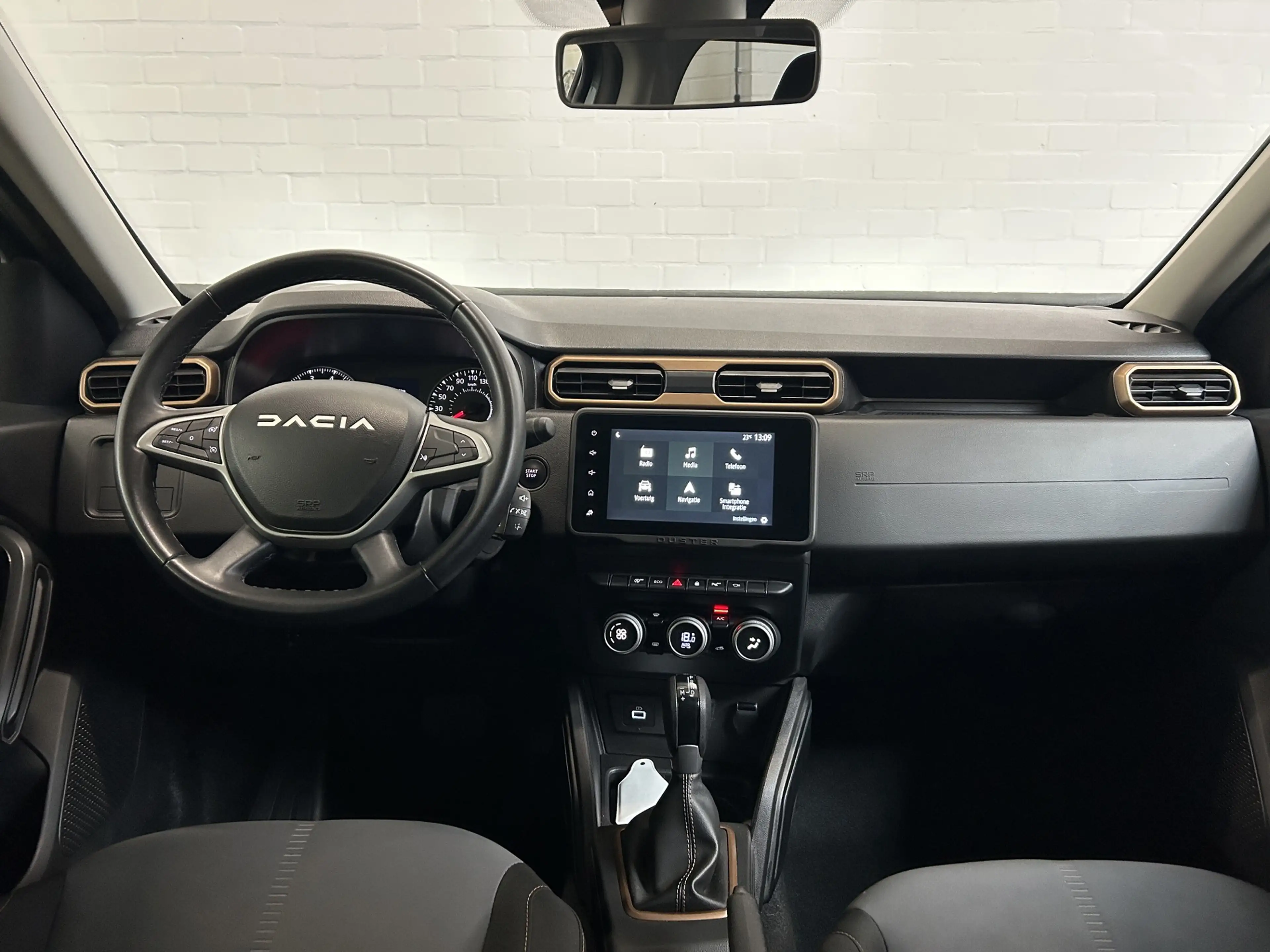 Dacia Duster 1.3 TCe 150 Extreme — photo 23