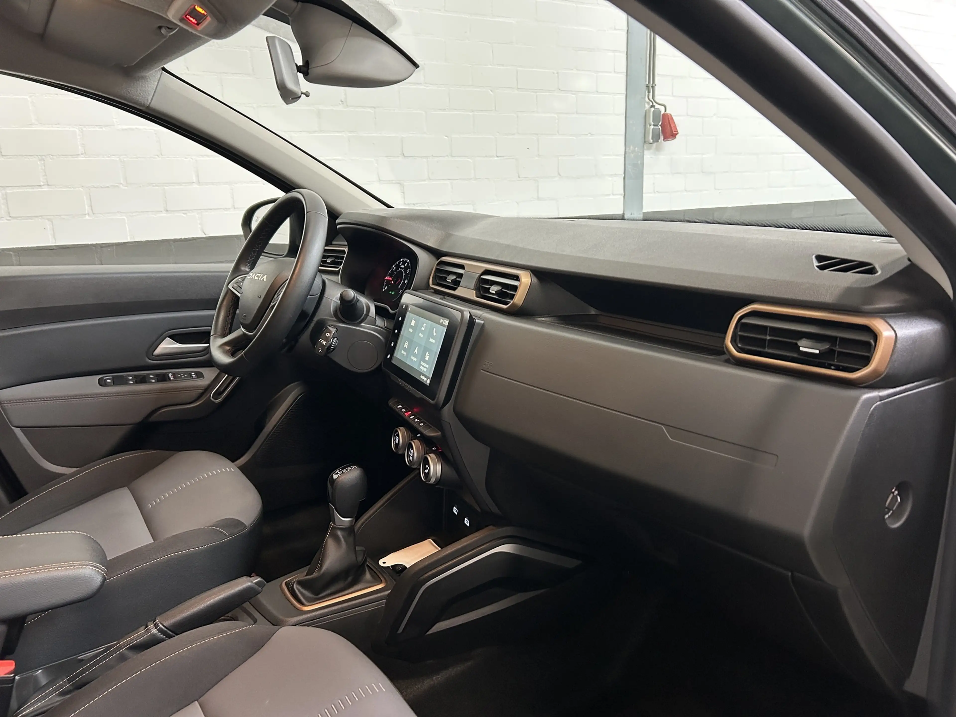 Dacia Duster 1.3 TCe 150 Extreme — photo 20