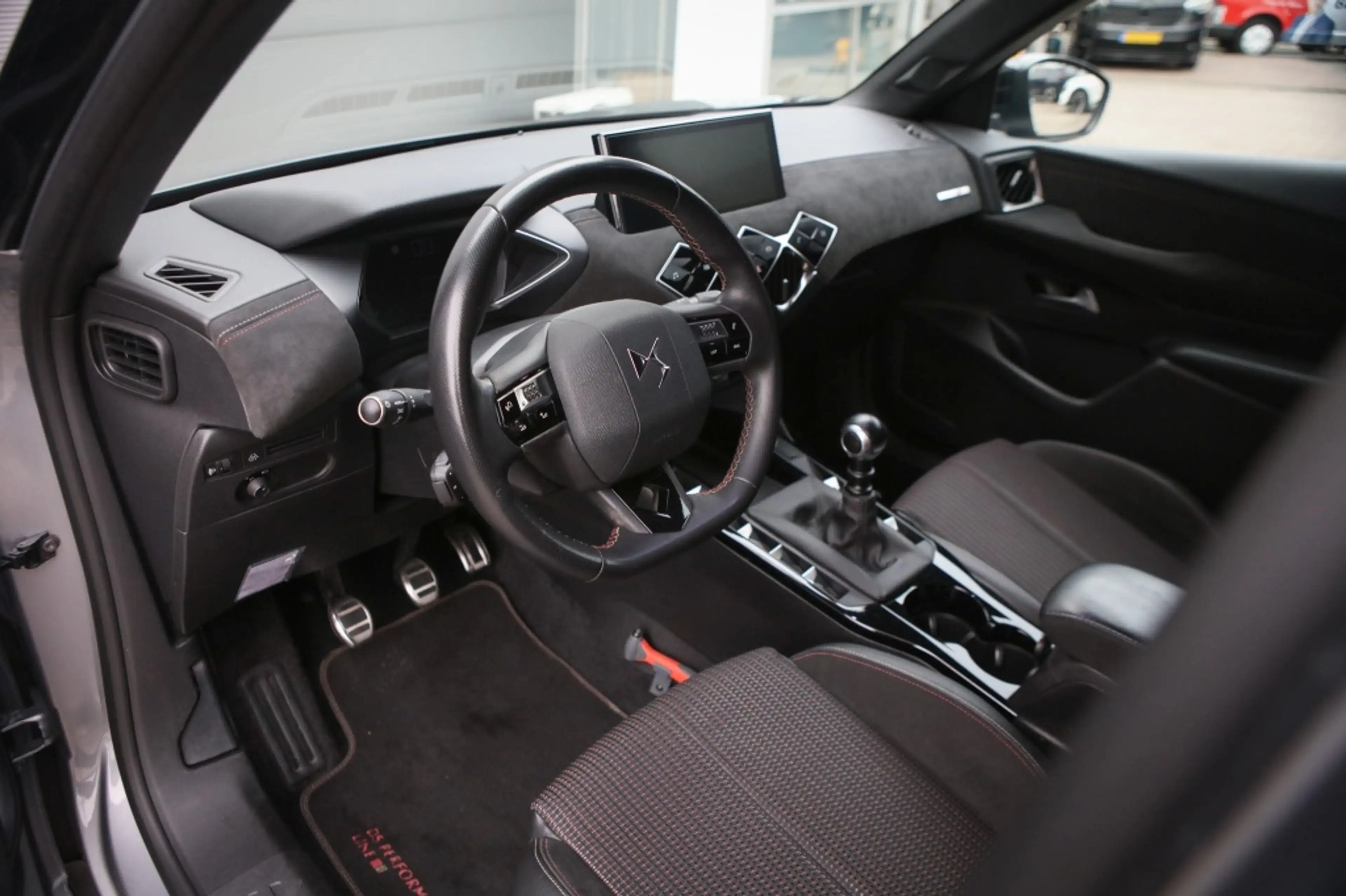 DS Automobiles DS 3 Crossback 1.2 PT Perform. Line | Navigatie | Carplay | Andro — photo 8