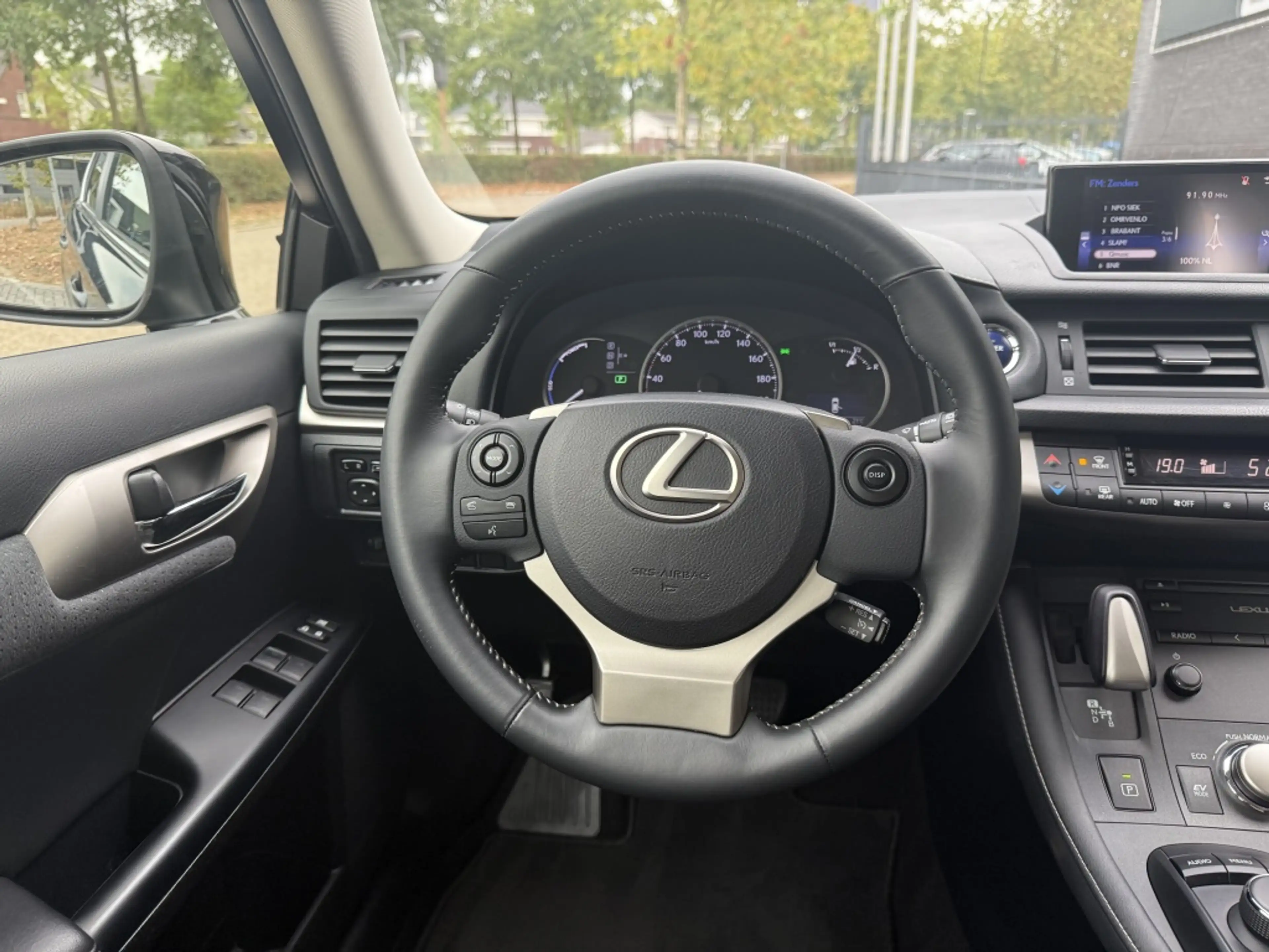 Lexus CT 200h Automaat | Navi | Cruise | Dealeronderhouden!! — photo 15