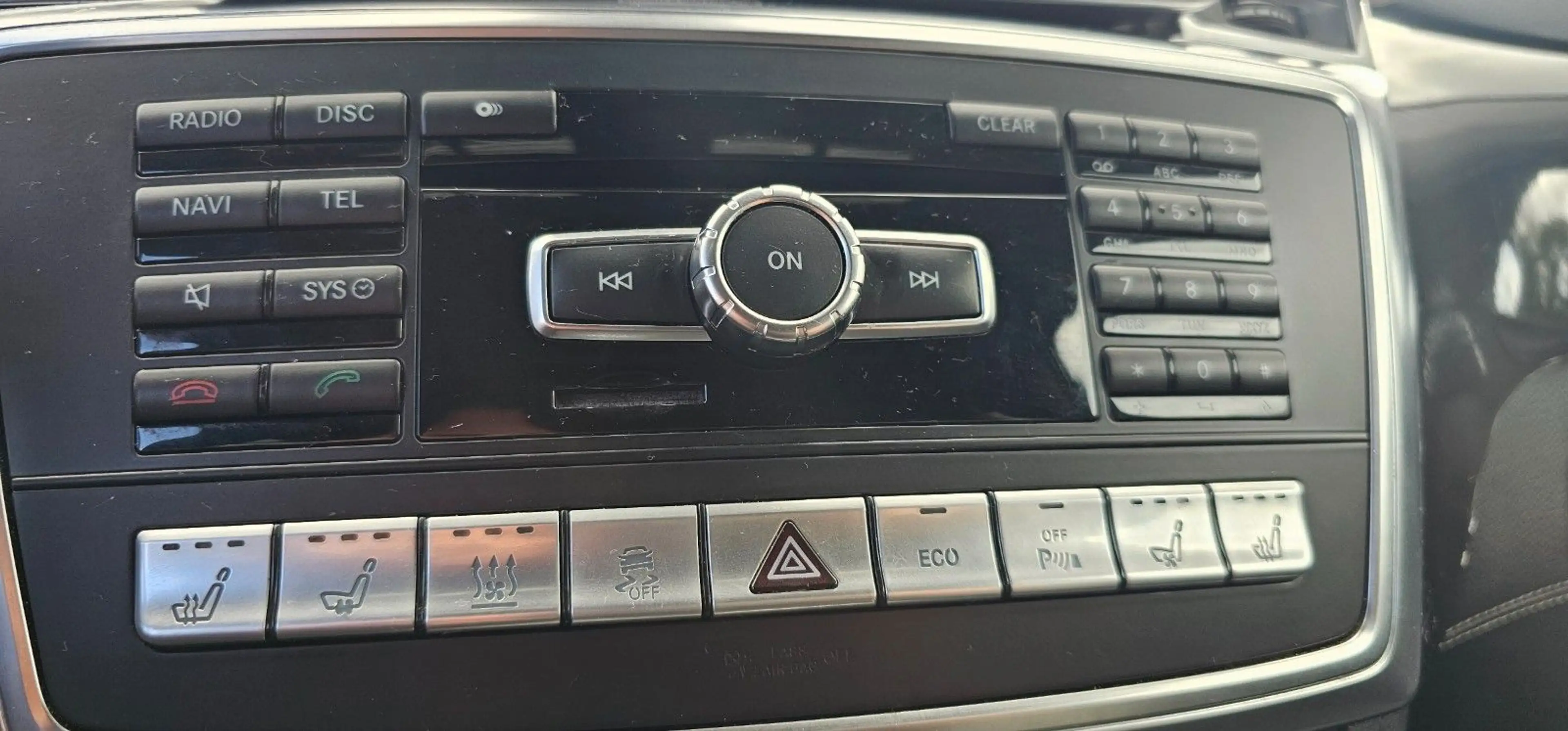Mercedes-Benz GL 350 BlueTEC 4MATIC — photo 8