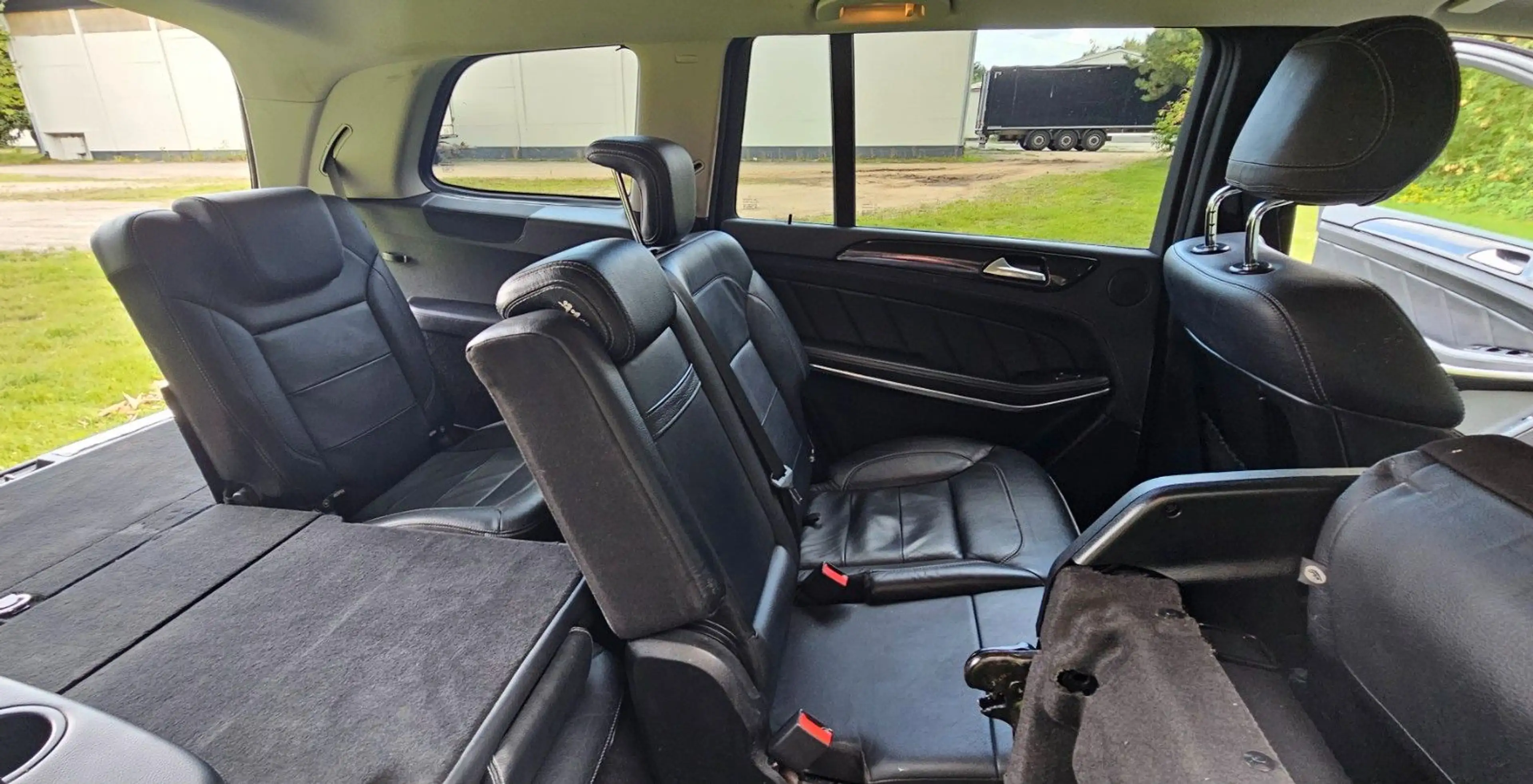 Mercedes-Benz GL 350 BlueTEC 4MATIC — photo 7