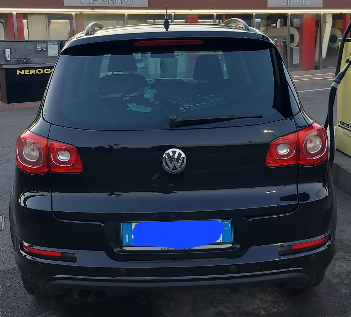 Volkswagen Tiguan 2.0 TDI 140 CV  Trend&Fun - 2