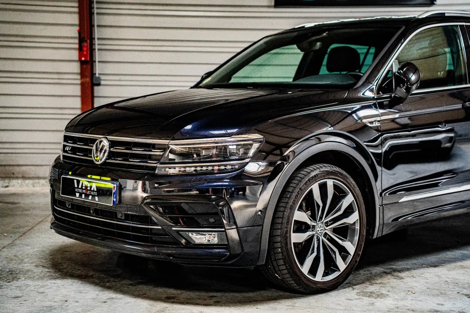 Volkswagen Tiguan 2.0 BiTDI 240 DSG7 4Motion R-Line Noir - 2