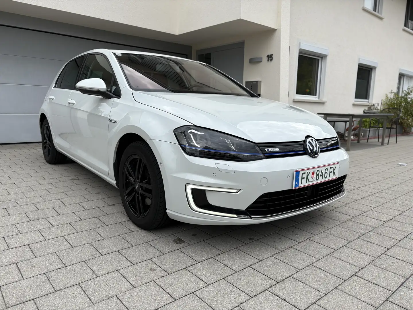 Volkswagen e-Golf VW e-Golf/gepflegt, zuverlässig und 8-fach bereit - 1