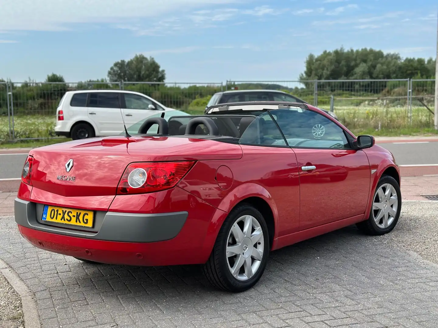 Renault Megane Coupé-Cabriolet 2.0-16V Dynamique automaat! Rood - 2