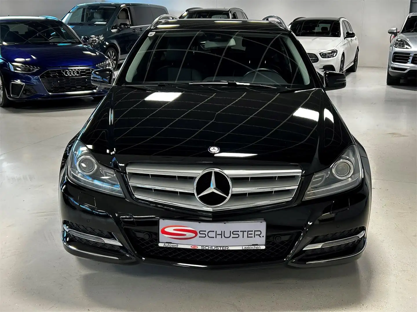 Mercedes-Benz C 180 T CDI Avantgarde A-Edition plus BlueEfficien Schwarz - 2