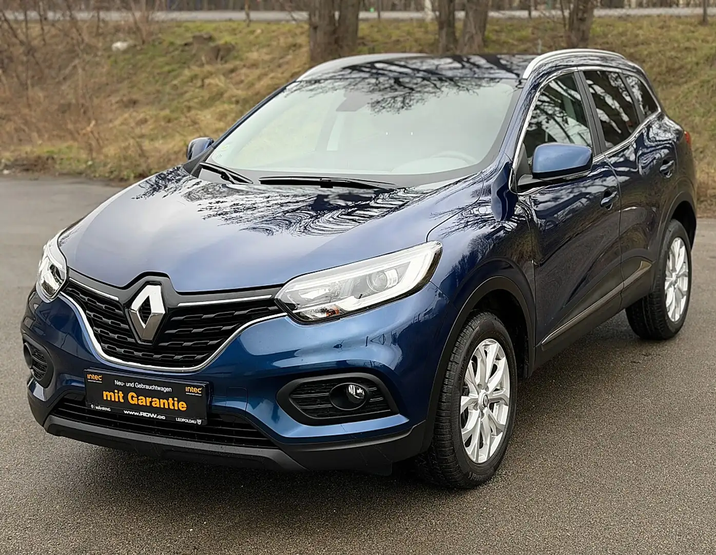 Renault Kadjar TCe 140 PF Zen nur 16.000KM Neuwagenzustakd Blau - 1