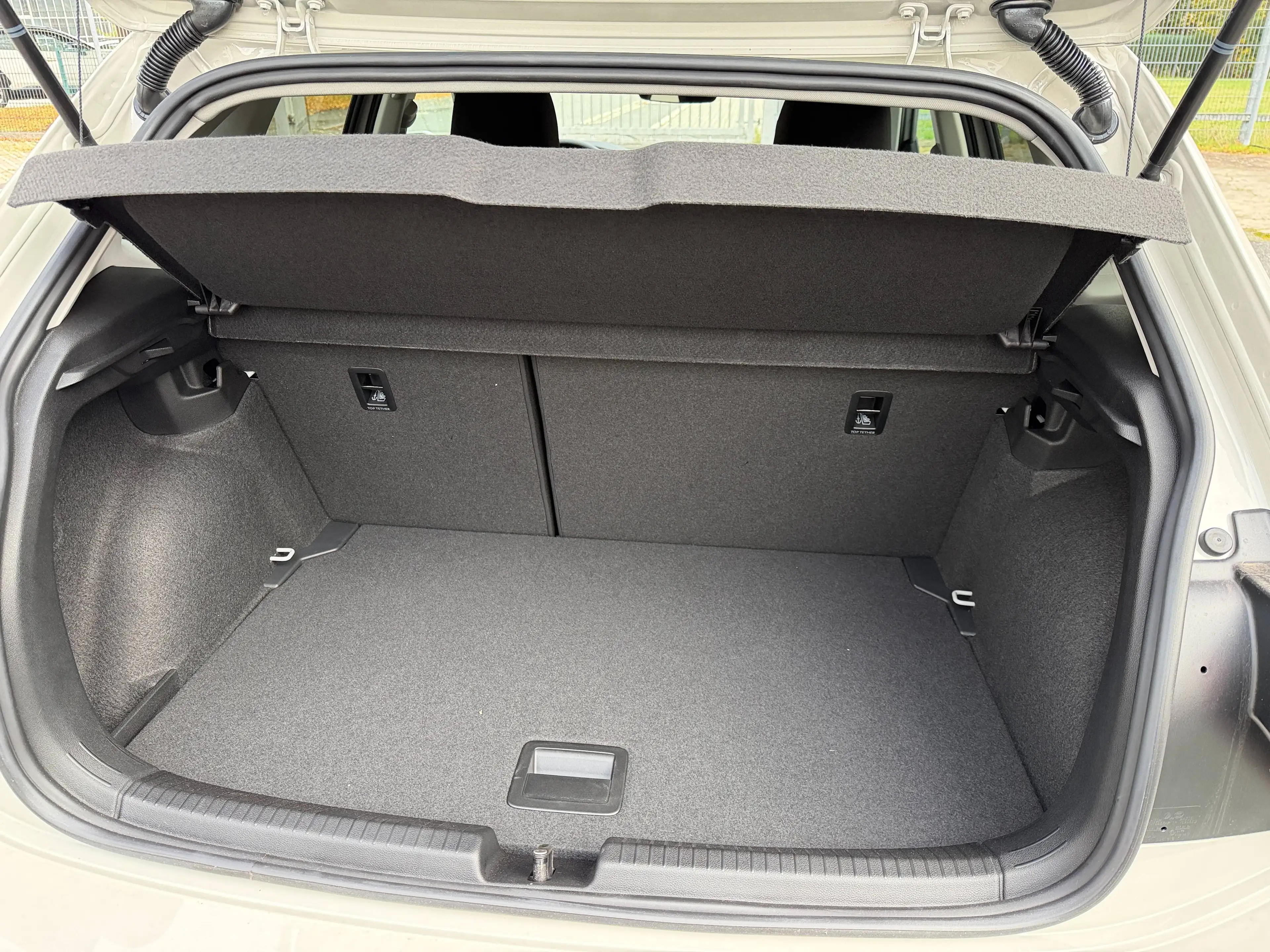 Volkswagen Polo Polo 1.0 TSI DSG Life LED App Kamera 5J.-Garantie — photo 11