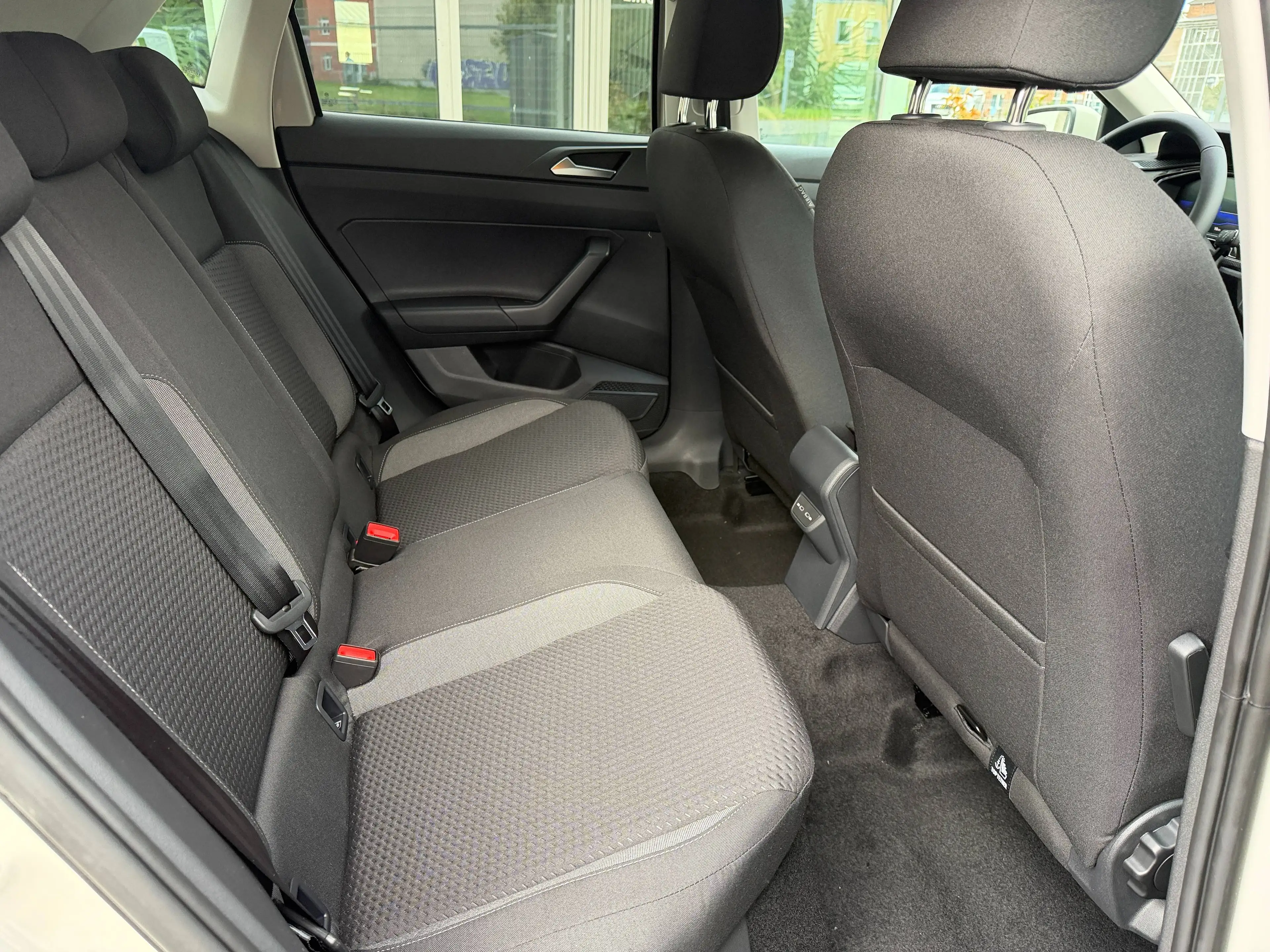 Volkswagen Polo Polo 1.0 TSI DSG Life LED App Kamera 5J.-Garantie — photo 6