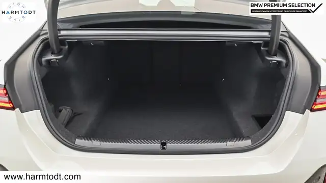 BMW 520 d xDrive *M-Sportpaket PRO* Ansicht 17