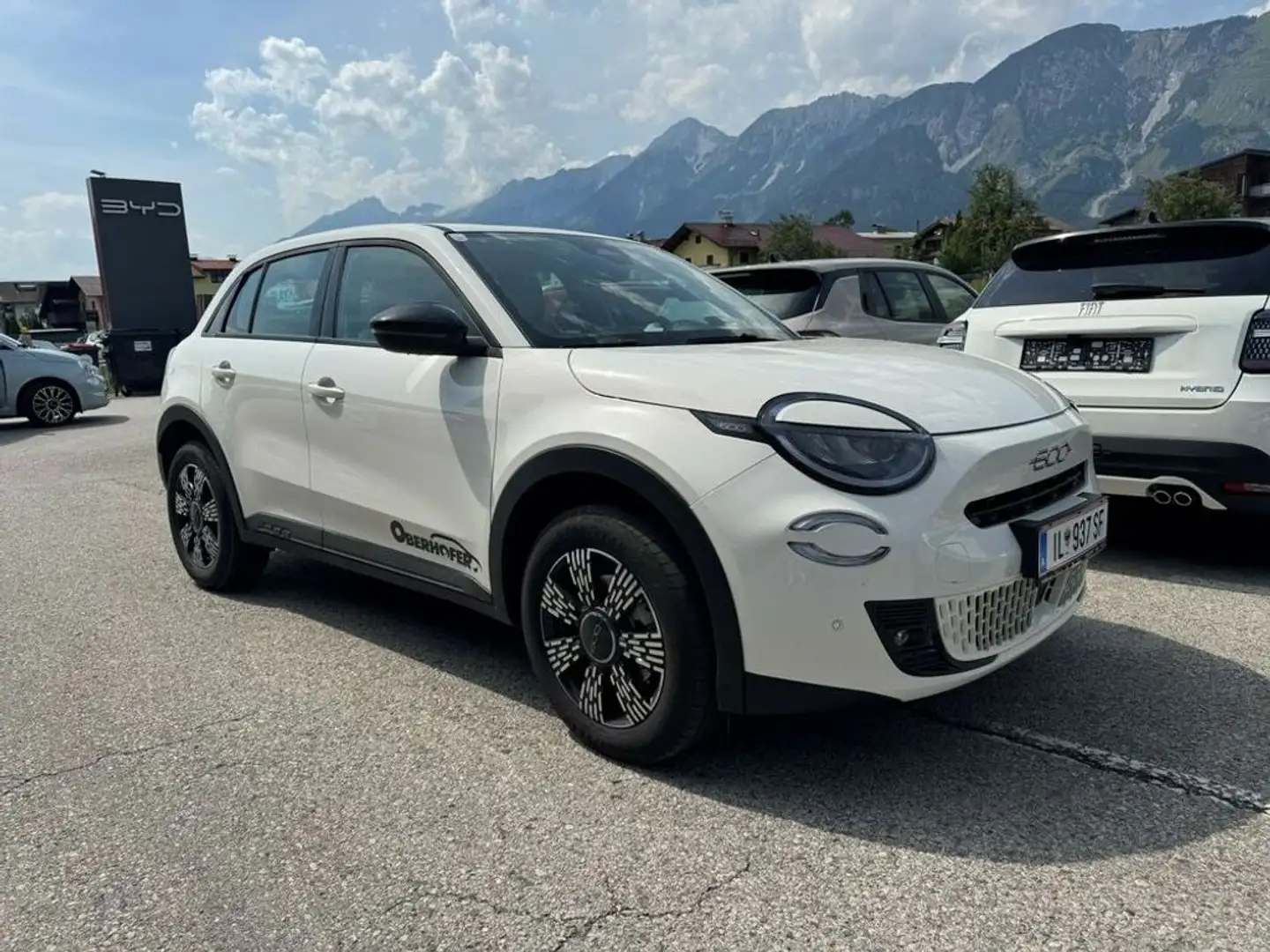 Fiat 600 Hybrid Icon 145 Weiß - 2