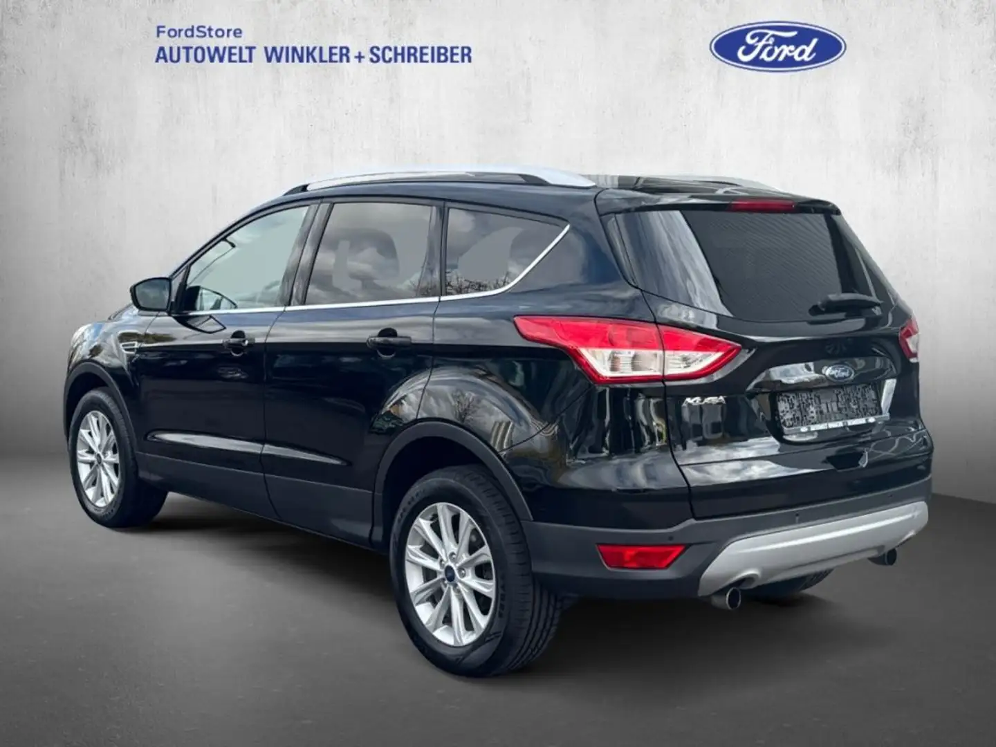 Ford Kuga 1.5 EcoBoost 2x4 Titanium Schwarz - 2