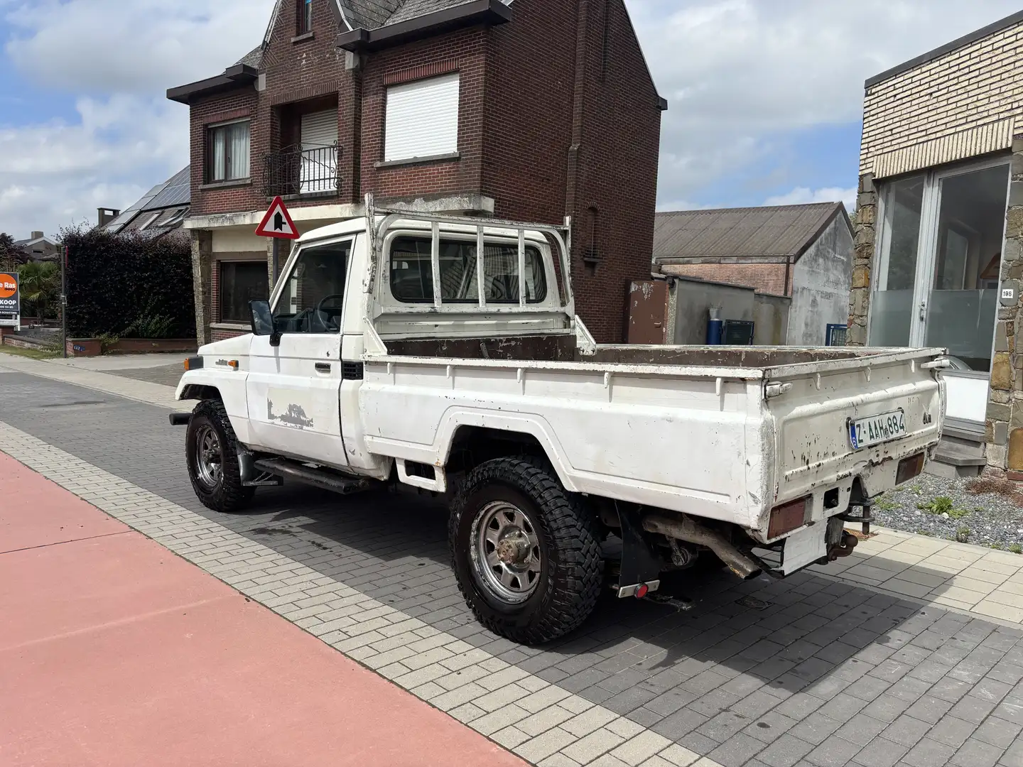 Toyota Land Cruiser pickup Weiß - 1