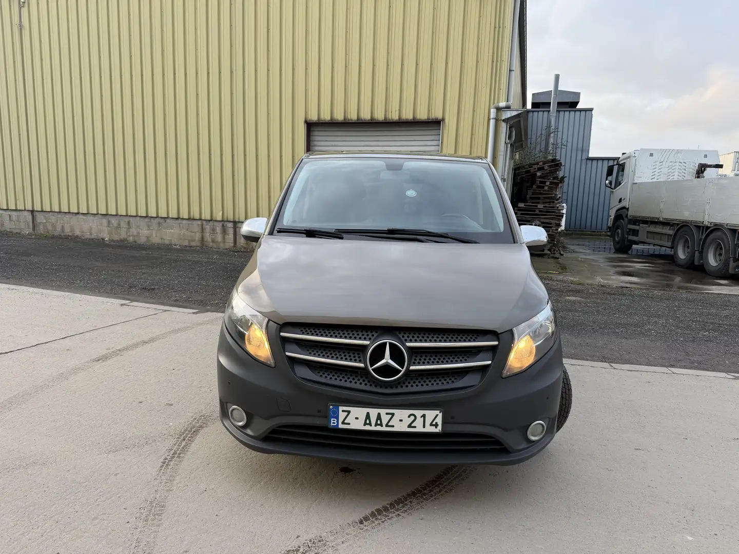 Mercedes-Benz Vito 114 CDI TOURER 2.1 BlueTEC (EU6) Grau - 1