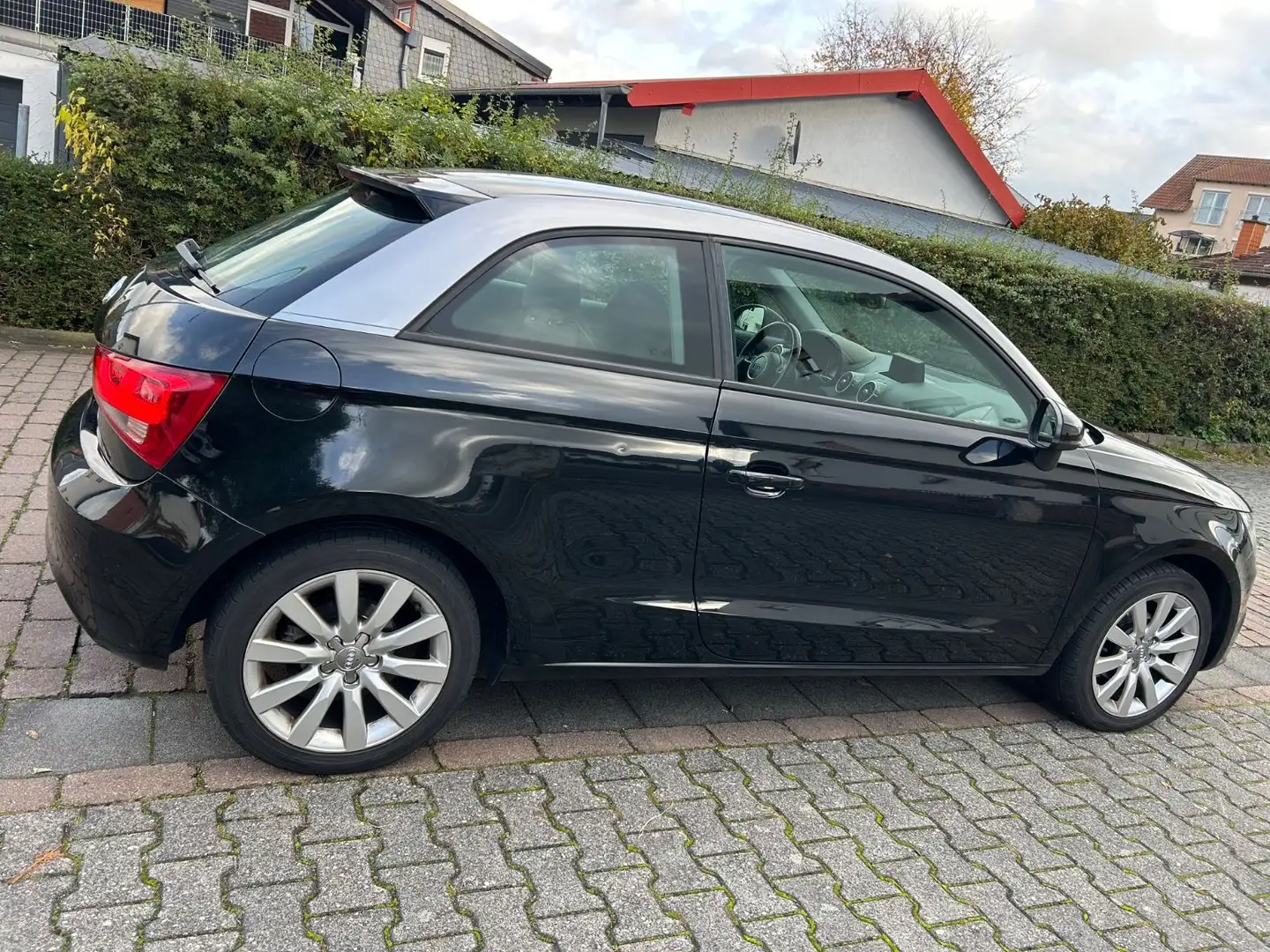 Audi A1 1,6TDI Ambition*Xenon*Navi*Eu5* Noir - 2