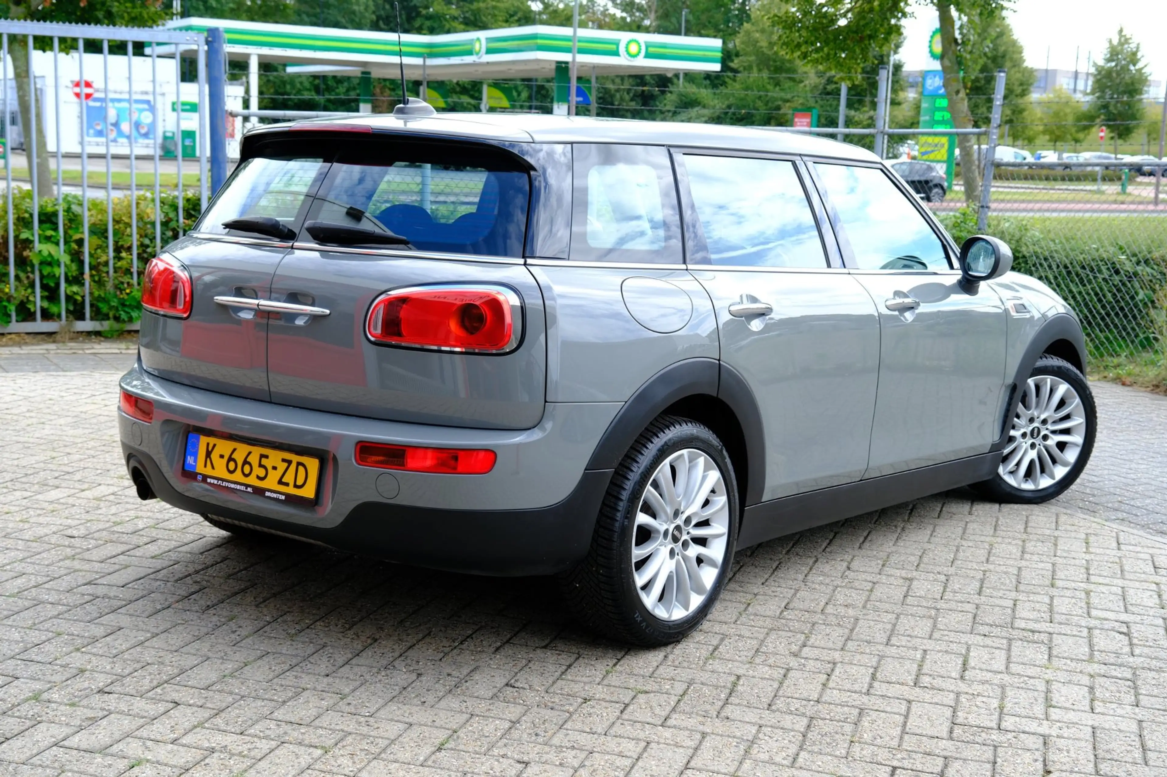 MINI One Clubman 1.5 Chili Clima|LMV — photo 3