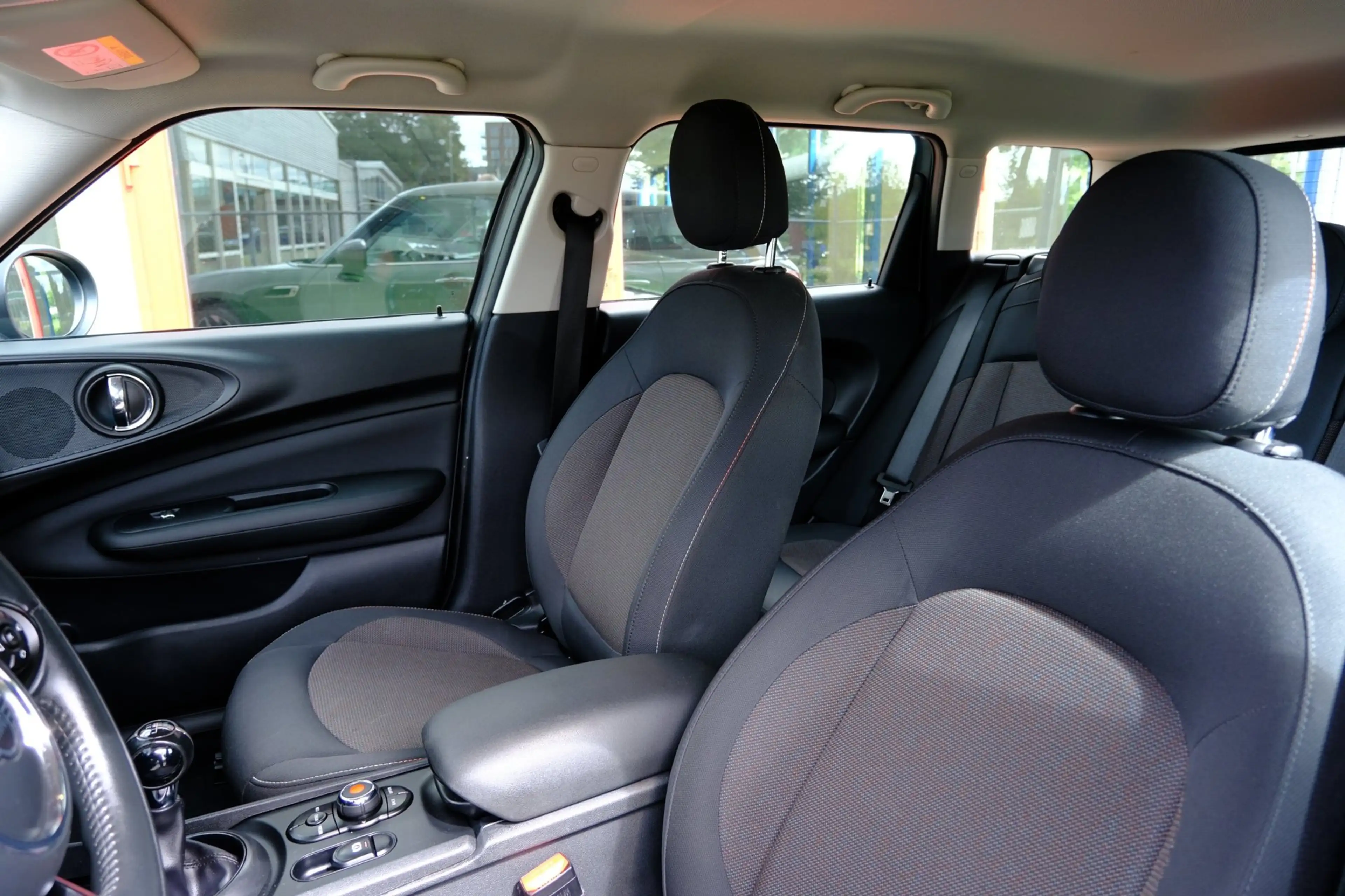 MINI One Clubman 1.5 Chili Clima|LMV — photo 24