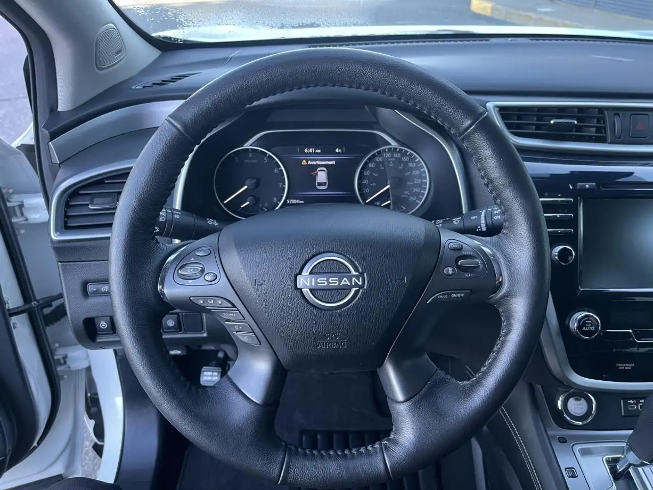 Nissan Murano снимка Nissan Murano