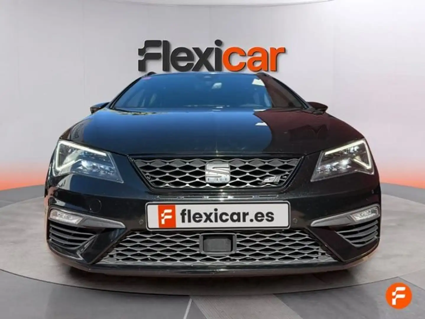 SEAT Leon ST 2.0 TSI S&S Cupra 4Drive DSG 300 Negro - 2