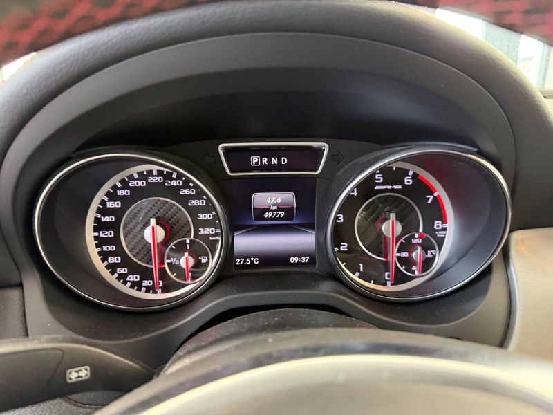 Mercedes-Benz CLA 45 AMG 4Matic — photo 14