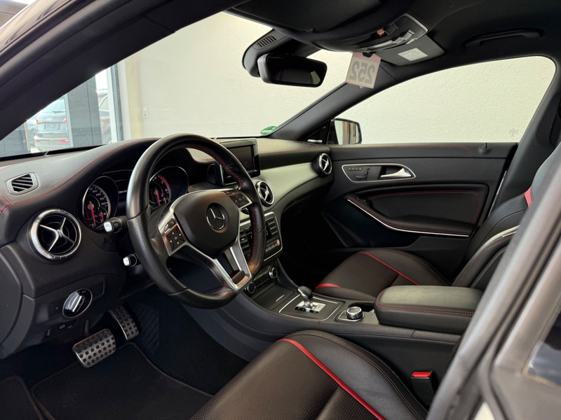 Mercedes-Benz CLA 45 AMG 4Matic — photo 15