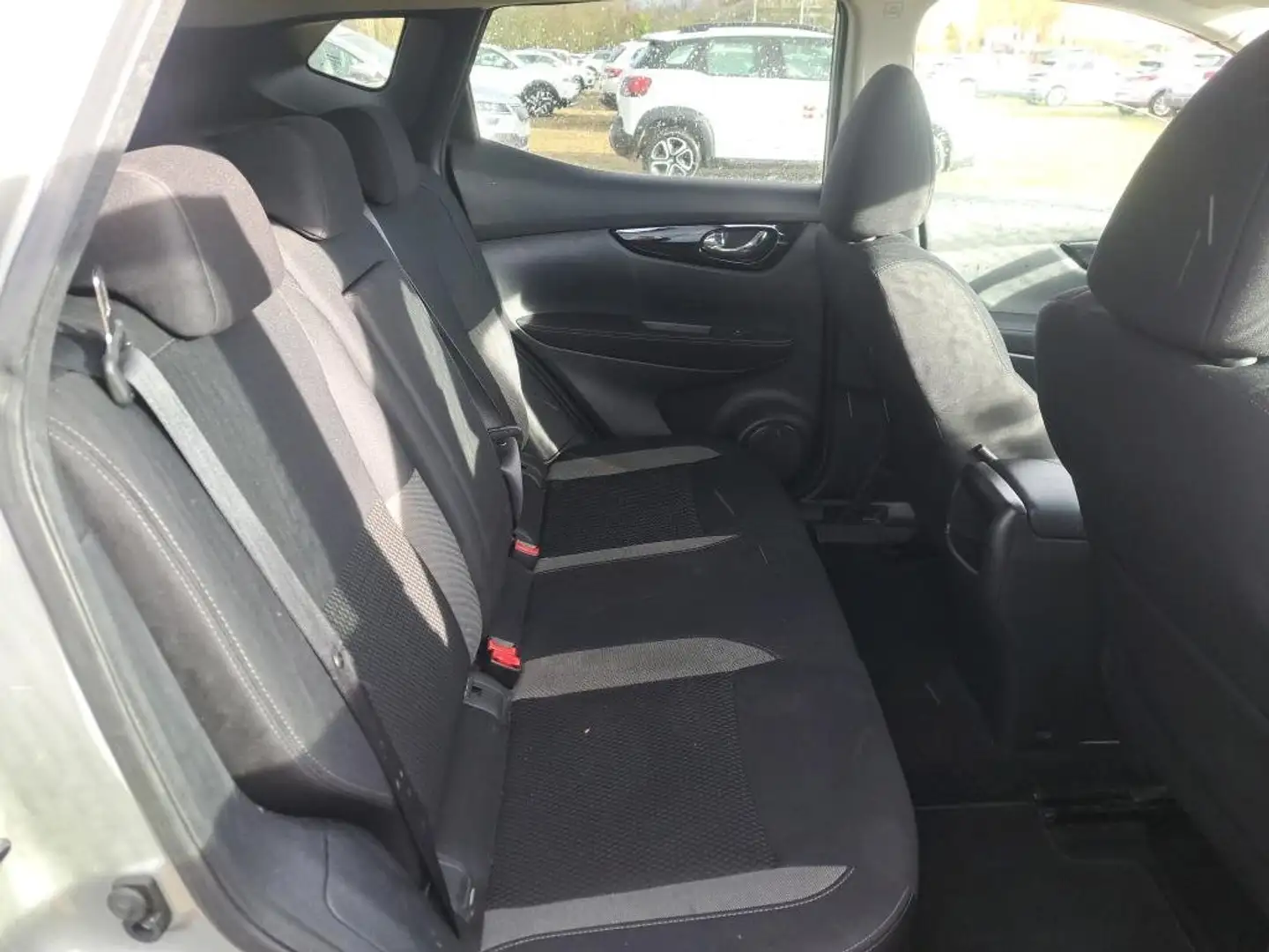 Nissan Qashqai Qashqai 1.5 dCi  DCT Business Gris - 2
