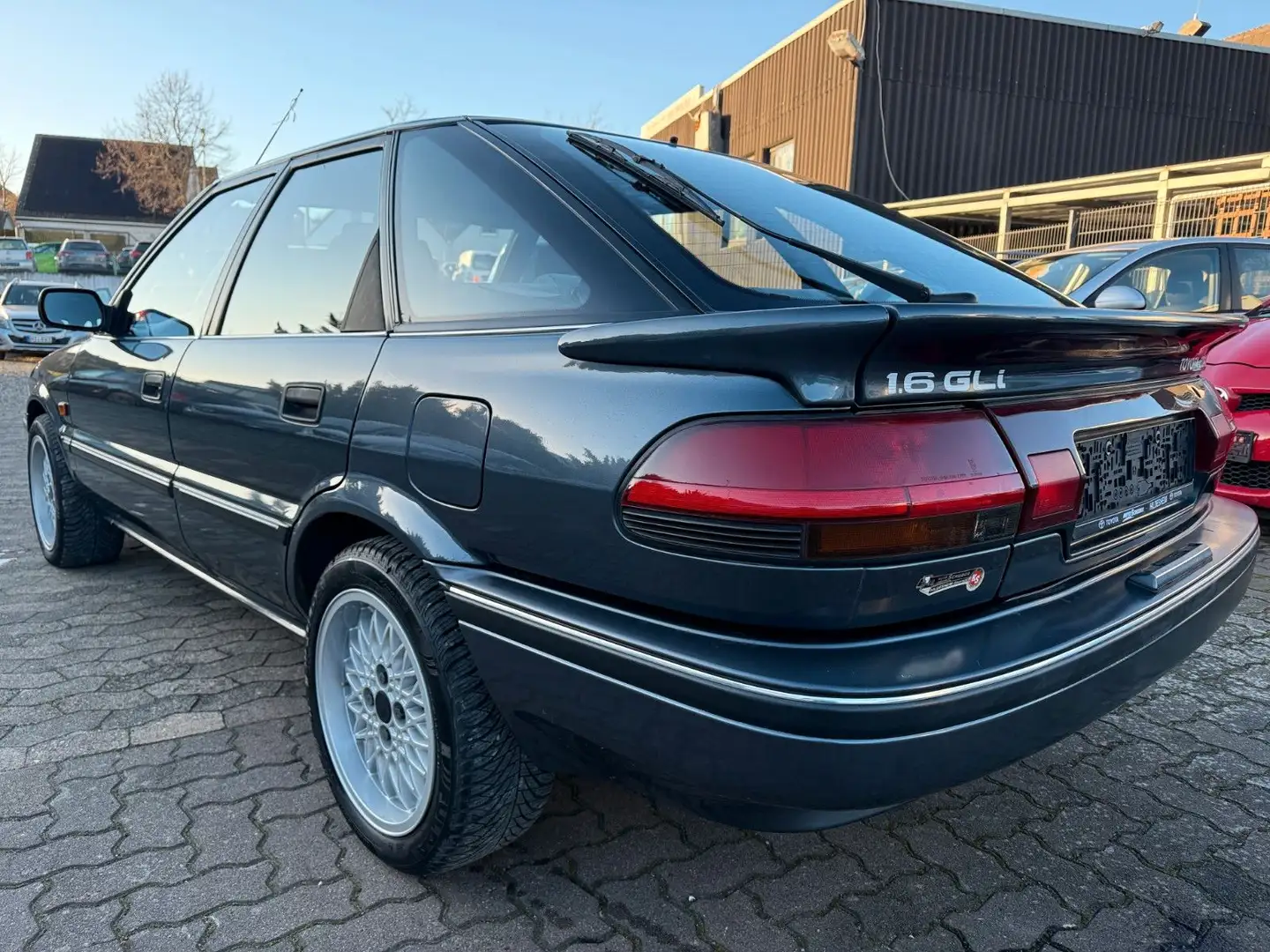 Toyota Corolla 1,6  77kw H-Kennzeichen.Tüv:01/27 Grau - 2