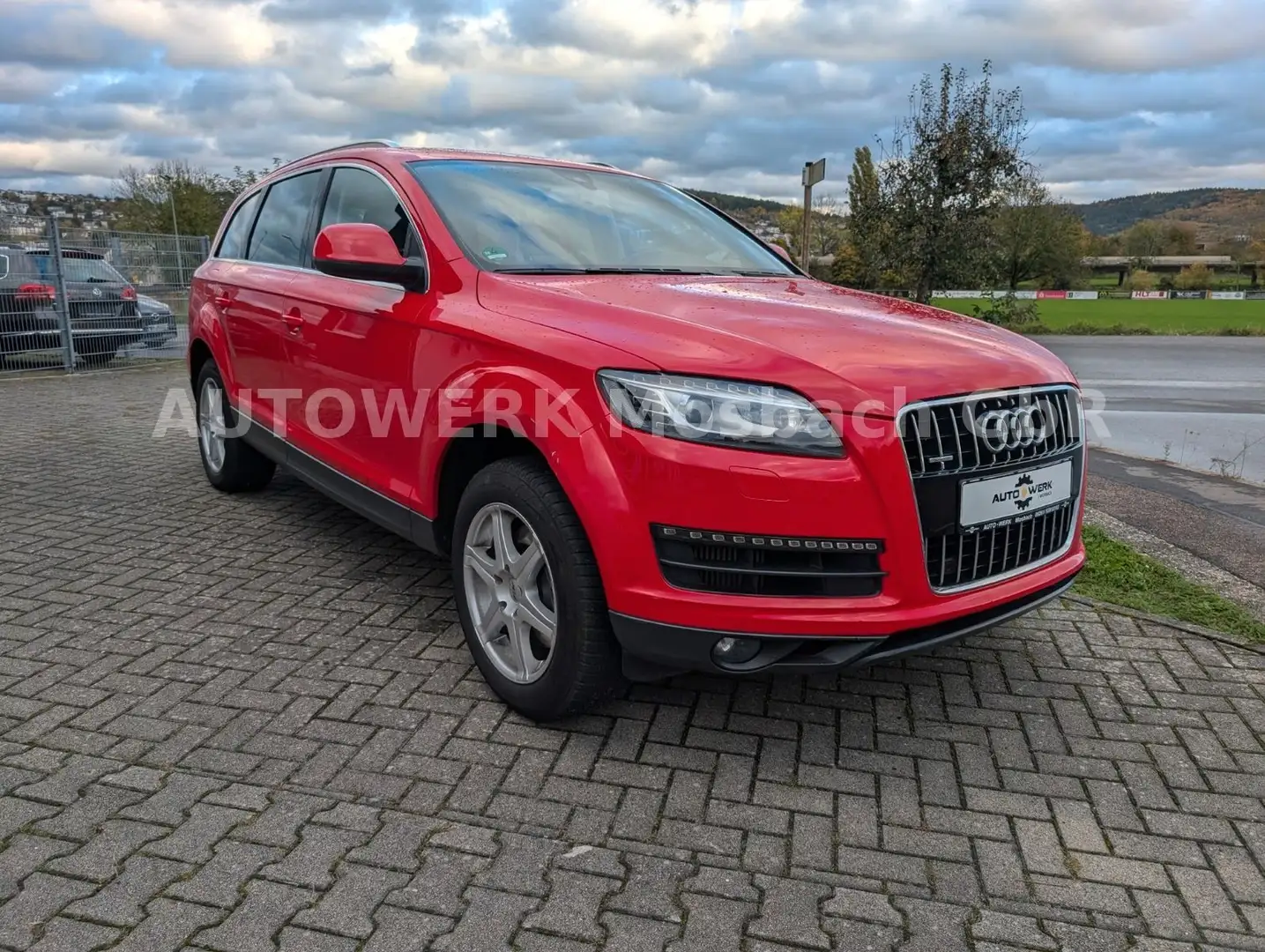 Audi Q7 3.0 TDI Quattro/1. Hand/Ahk/Pano/Navi/Kamera Rot - 2