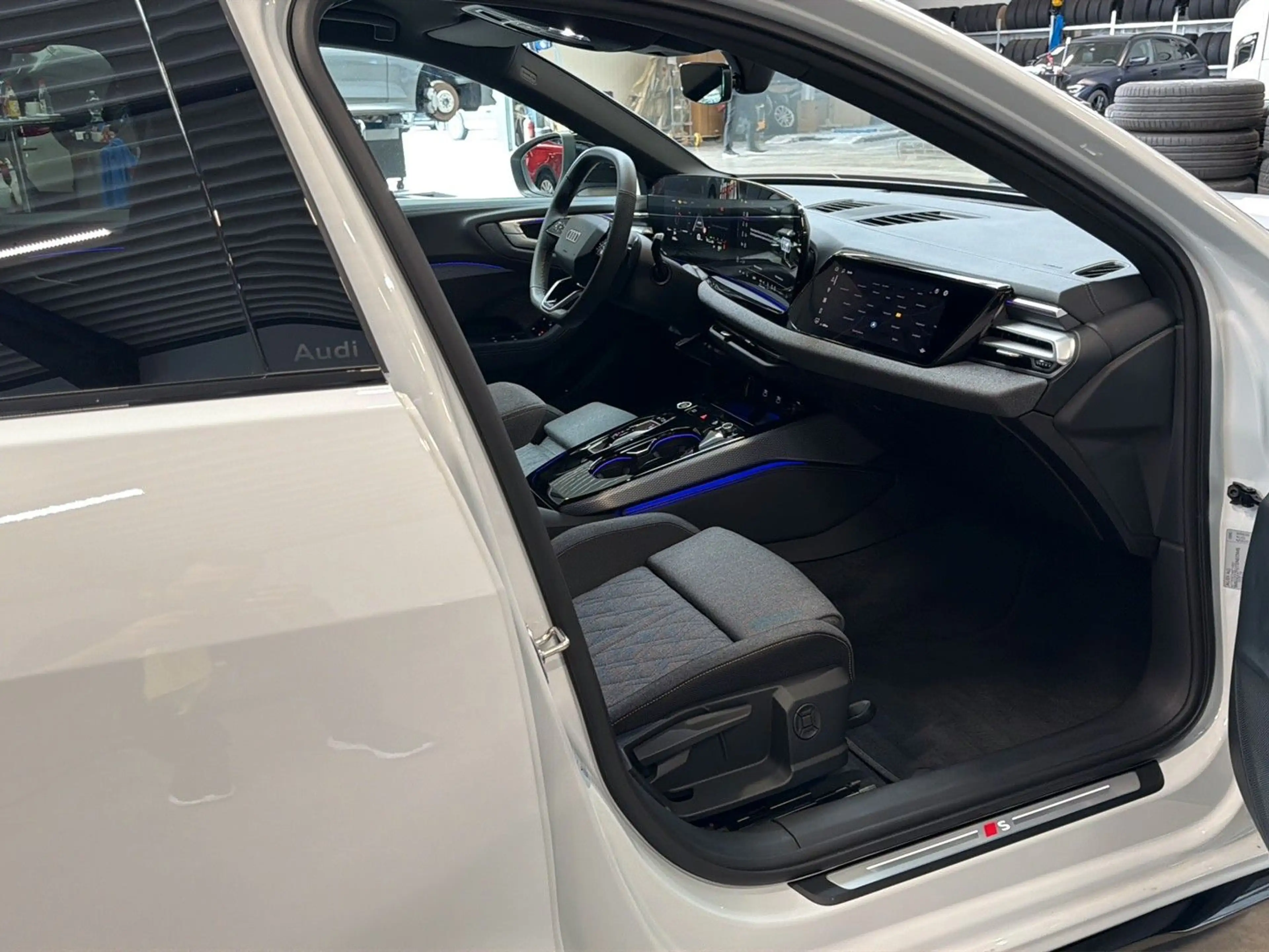 Audi A5 Avant TDI S-Line Plus ACC SHZ 360° Matrix LED — photo 6