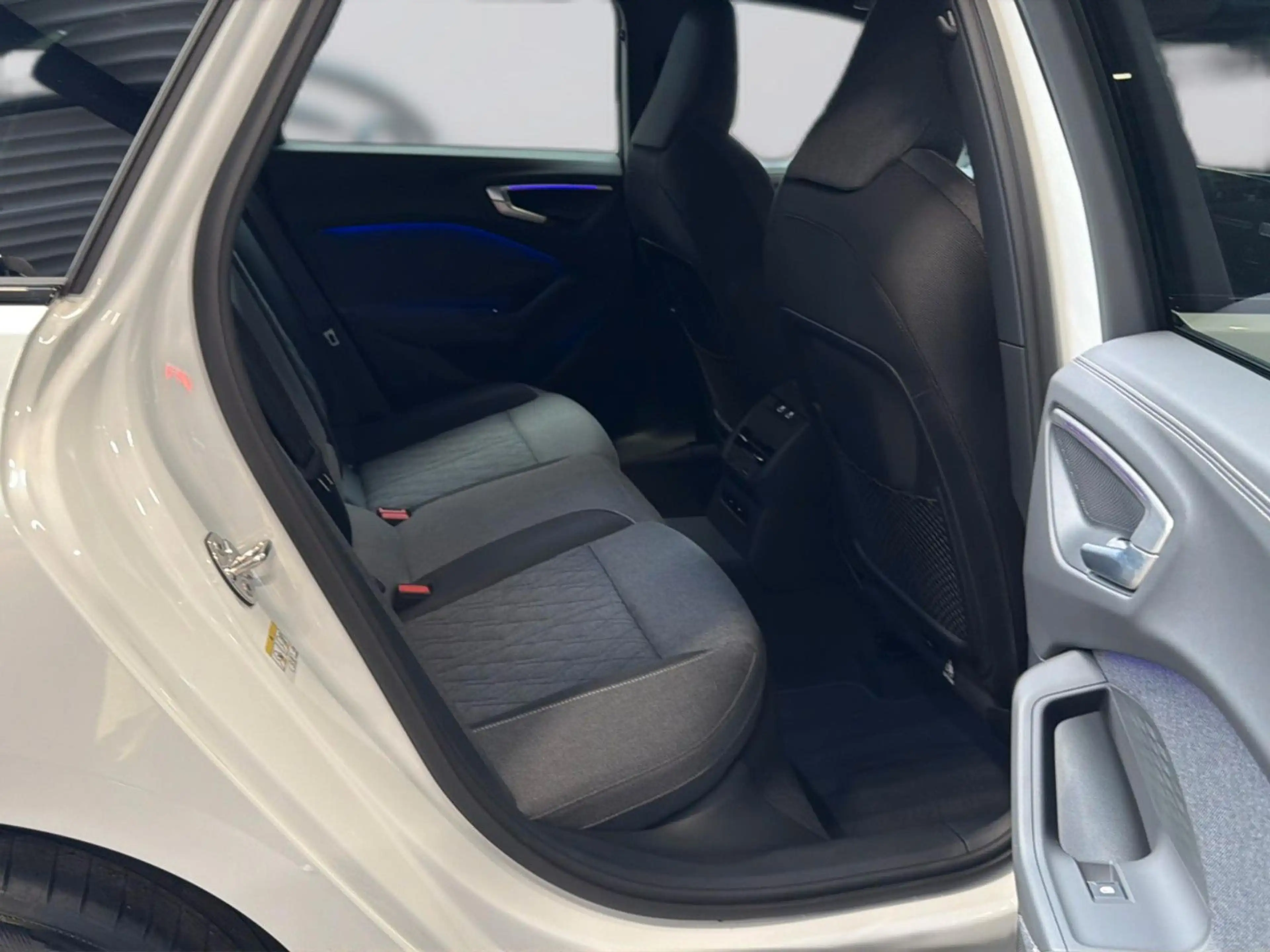 Audi A5 Avant TDI S-Line Plus ACC SHZ 360° Matrix LED — photo 7