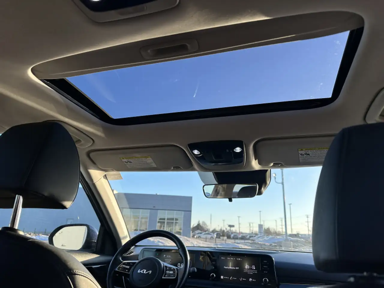 Kia Seltos снимка Kia Seltos