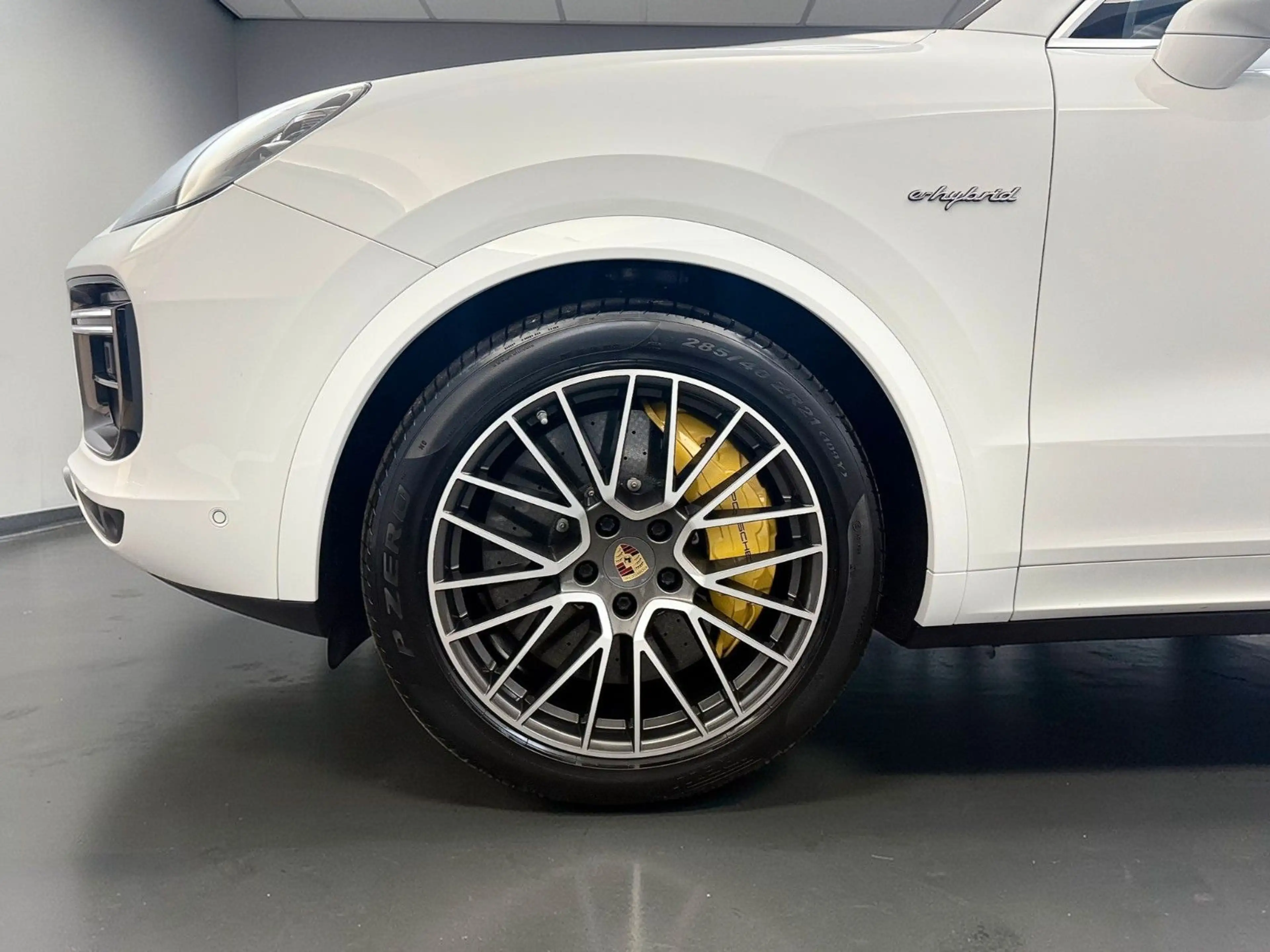 Porsche Cayenne Turbo S E-Hybrid*INNO*NACHTSICHT*SITZKLI — photo 4