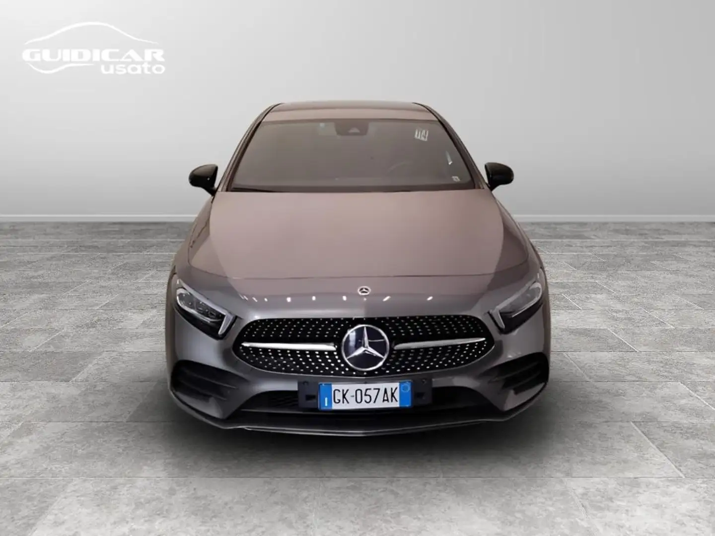 Mercedes-Benz A 220 d Premium 4matic auto Gris - 2