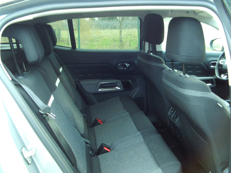 Citroen C5 Aircross Benzine 75dkm Shine Pack LED 131PK 18"Alu Camera Top Nw 022 — photo 14