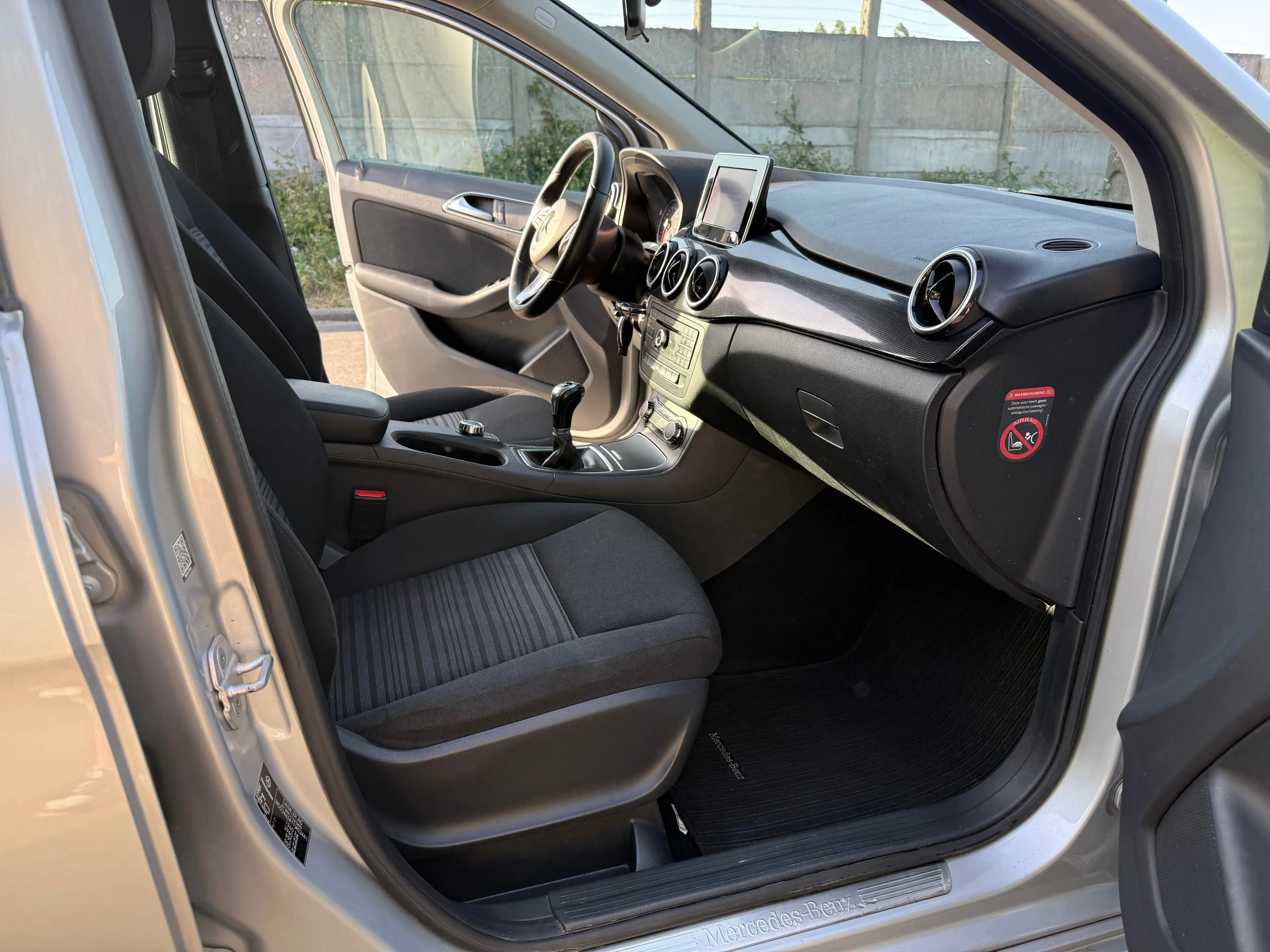 Mercedes-Benz B 160 AIRCO // NAVI // EURO6B // ETATNEUF — photo 6